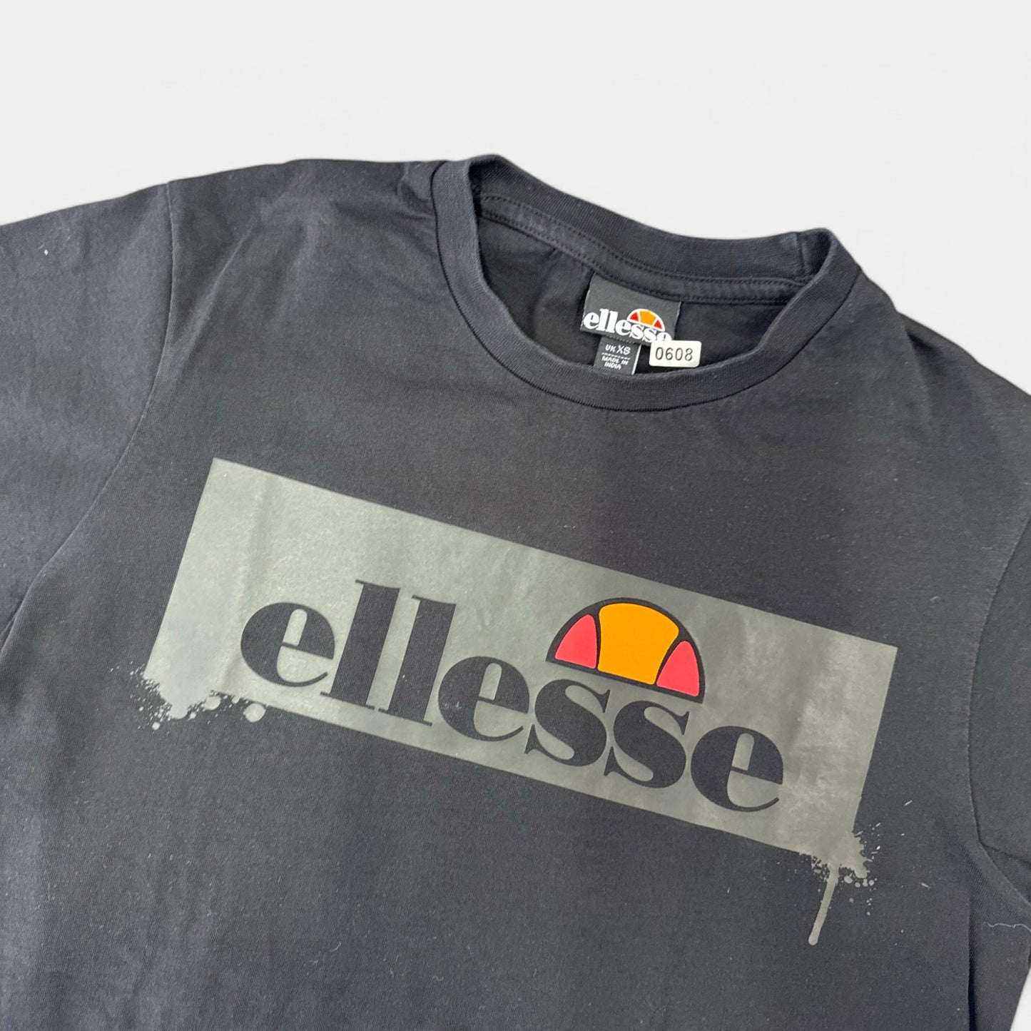 T-Shirt Elesse : 14 ans