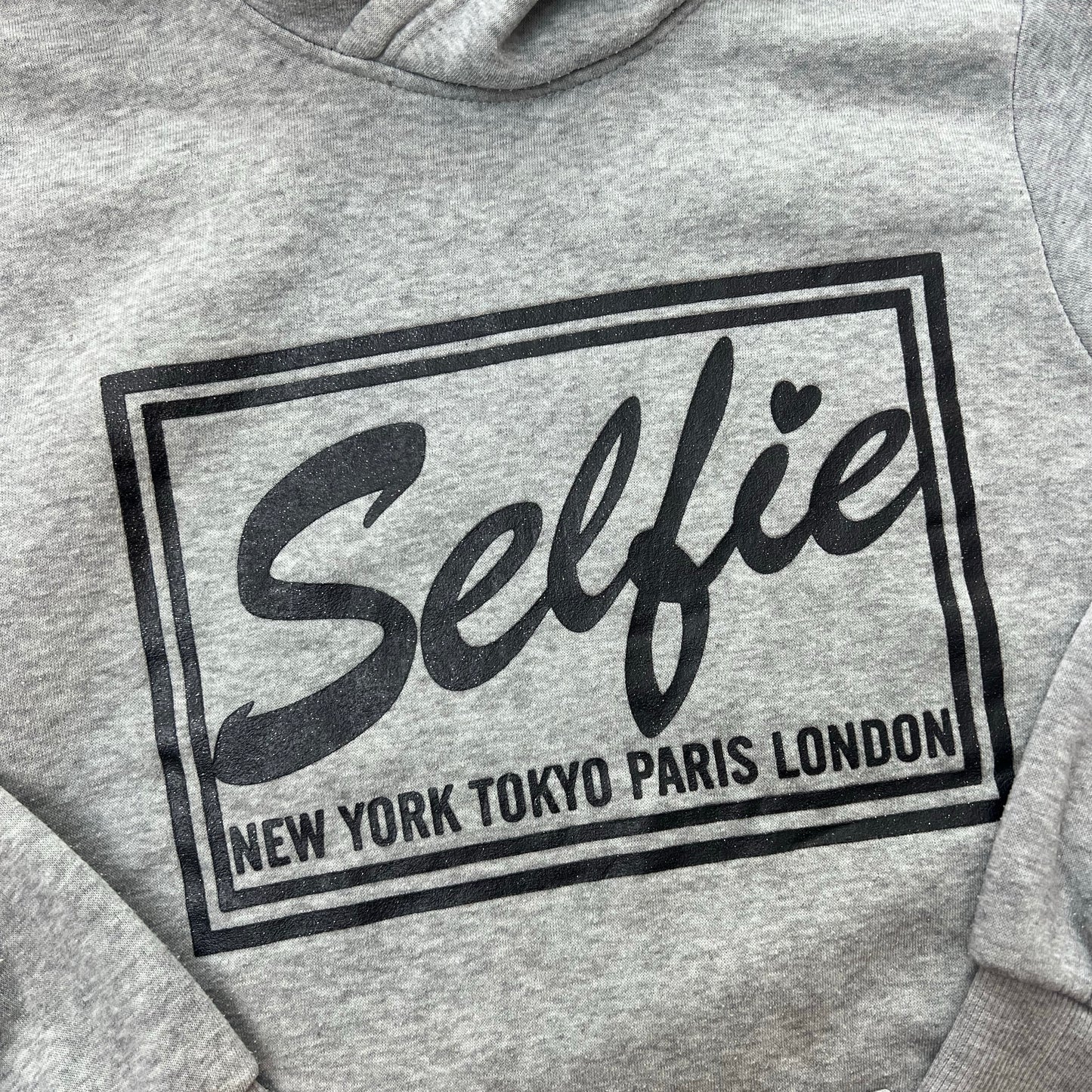 Sweat capuche mKAily : 14 ans