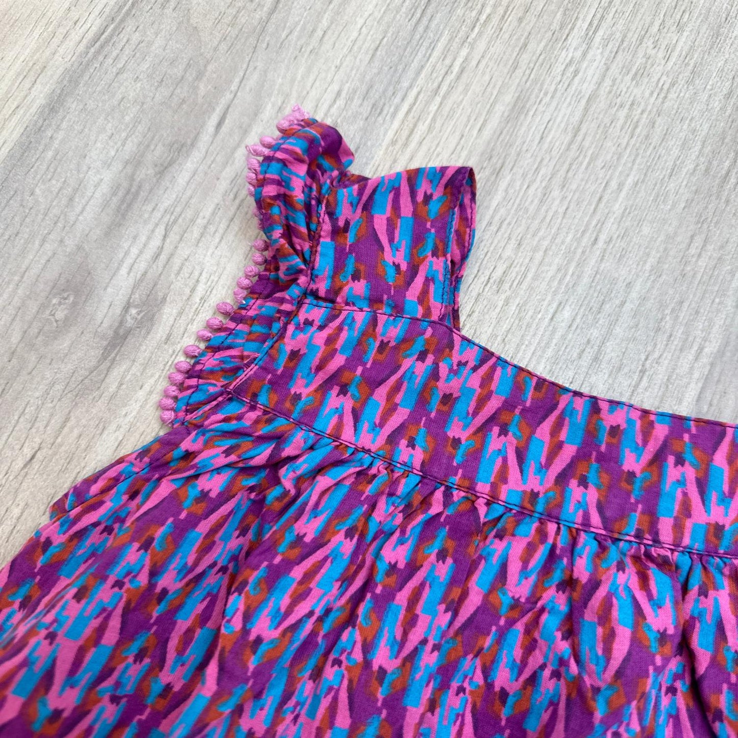 Robe du pareil au même : 4 ans