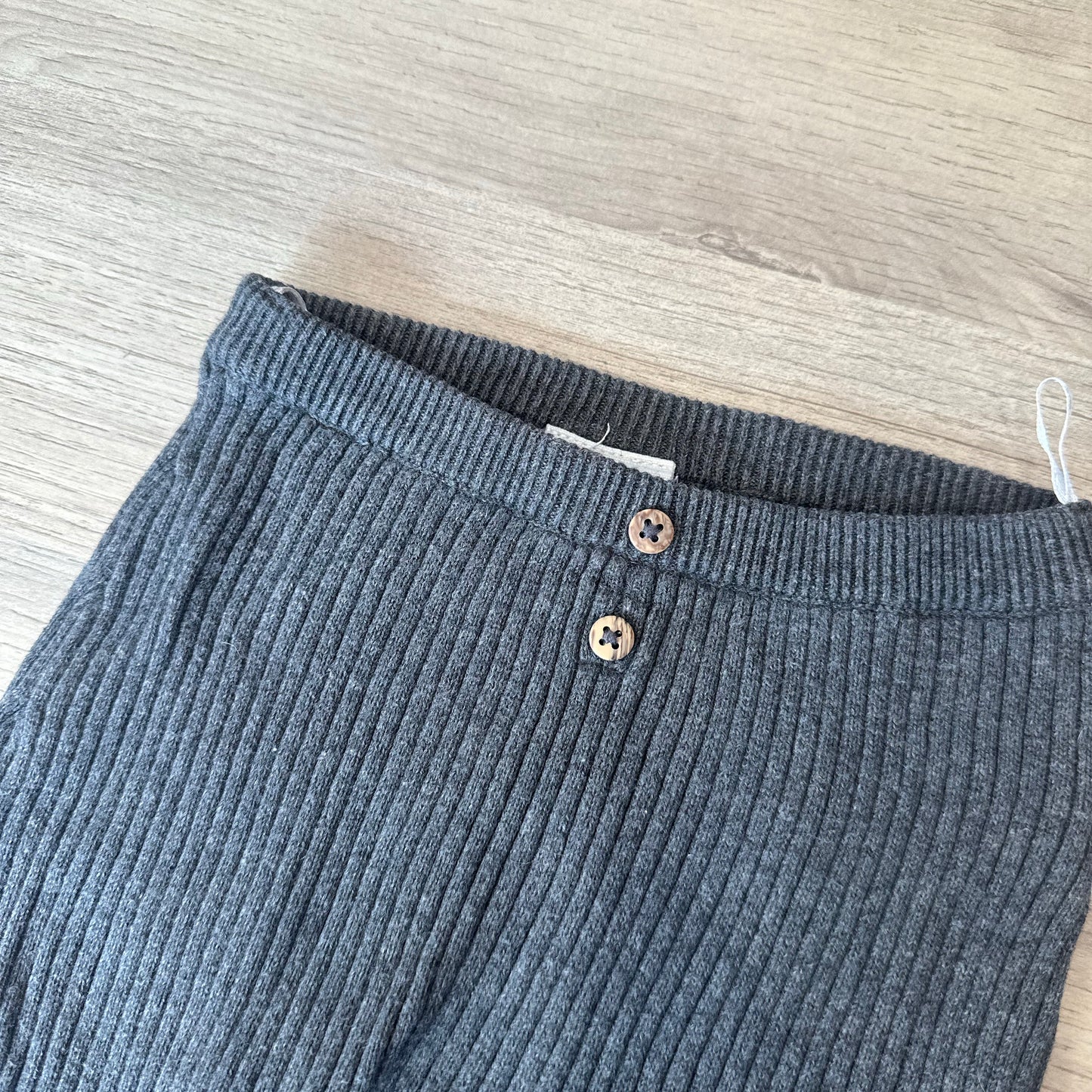 Pantalon C&A : 6 mois