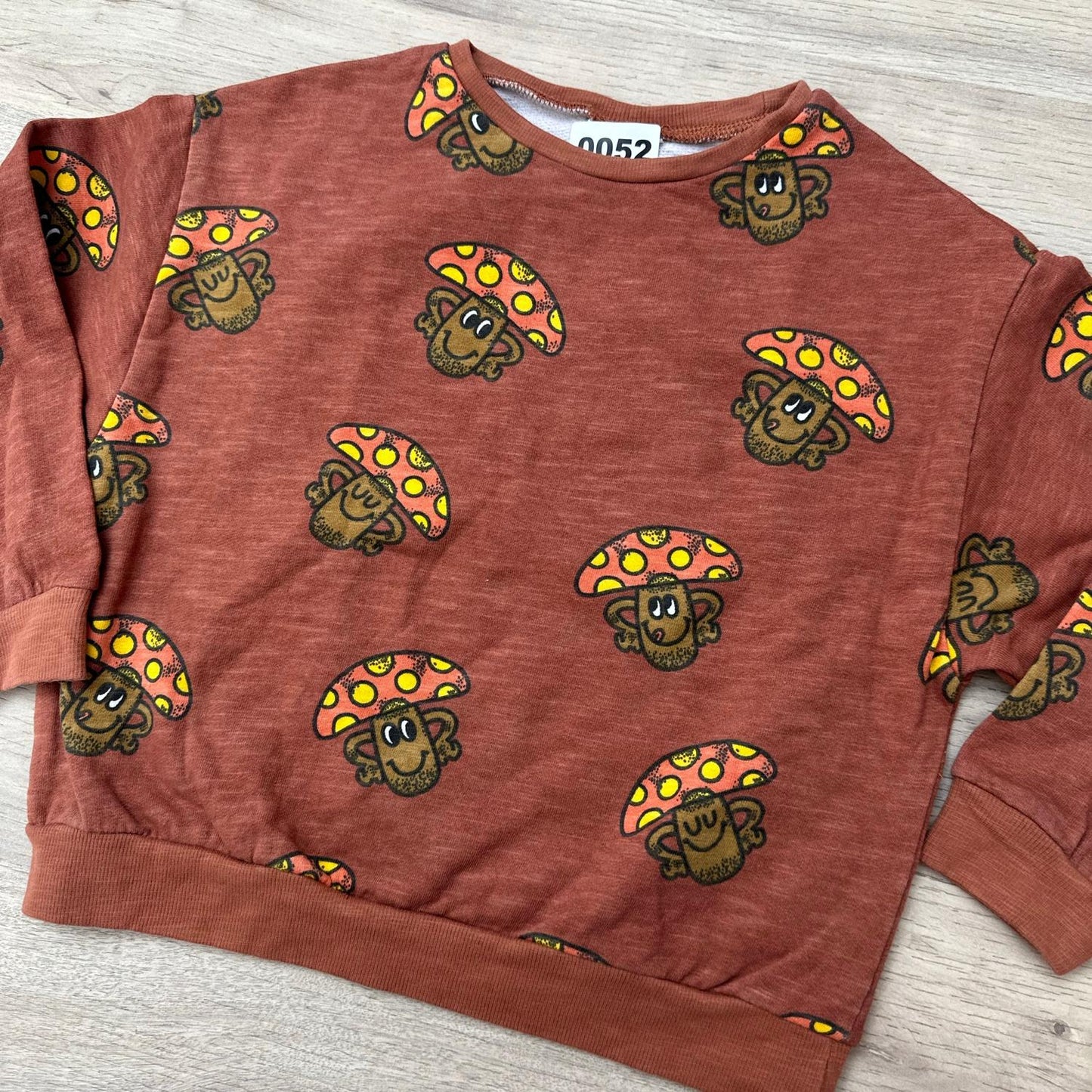 Pull jbc : 6 ans
