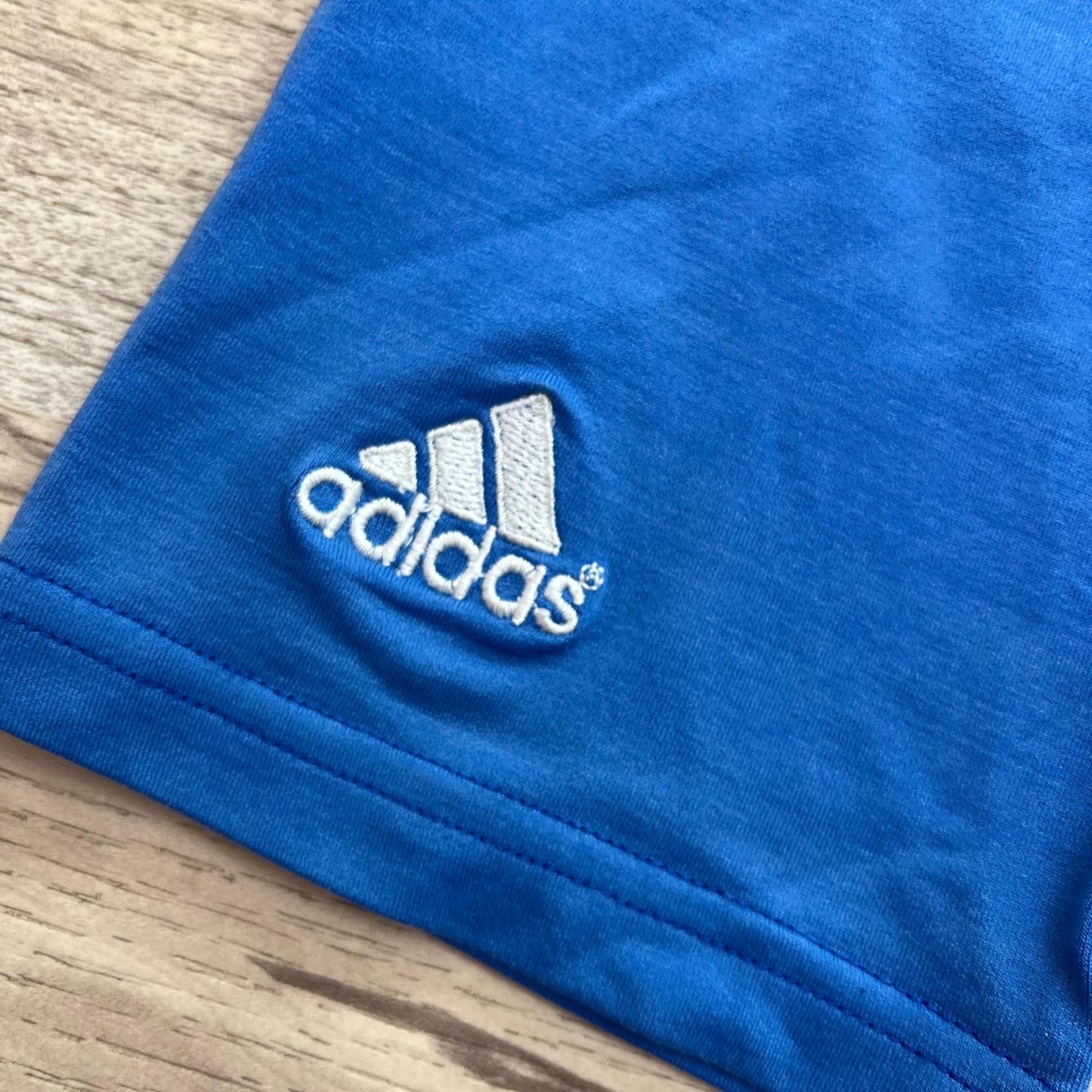 Short Adidas : 4 ans