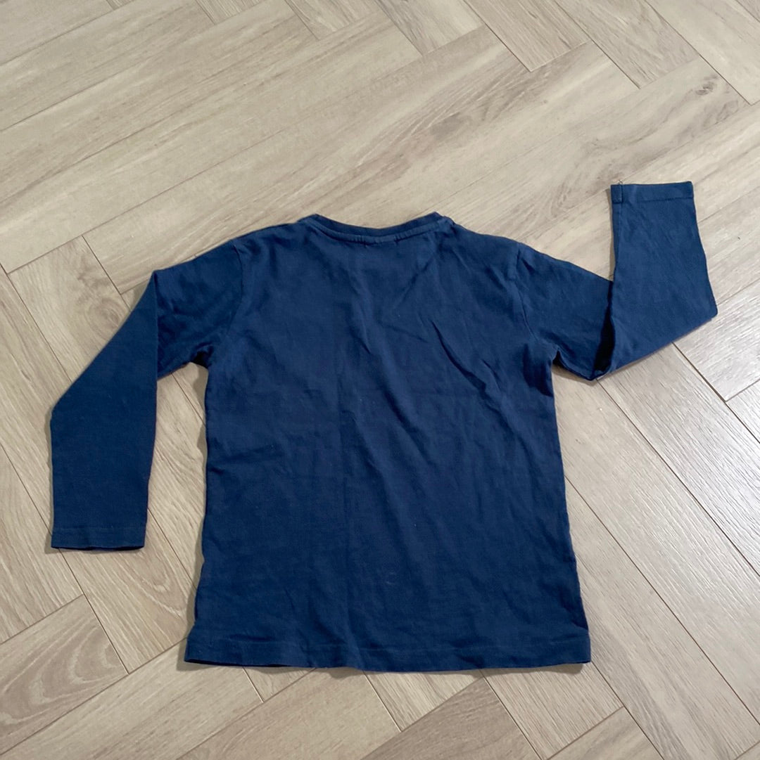 T-shirt tape-à-l’œil : 6 ans