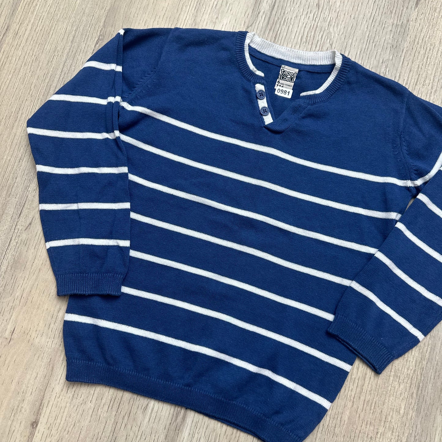 Pull Tape à l'oeil : 6 ans