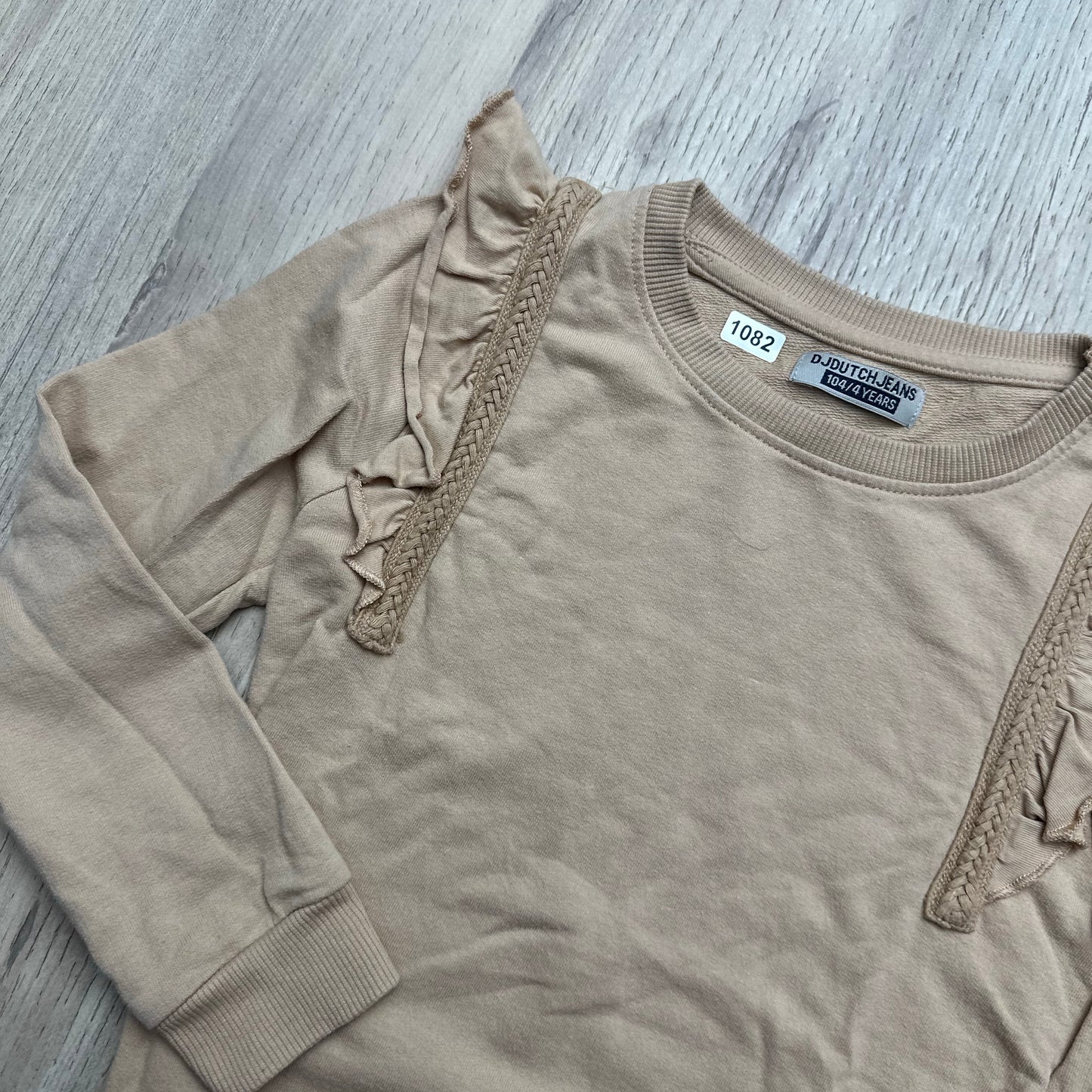 T-Shirt : 4 ans