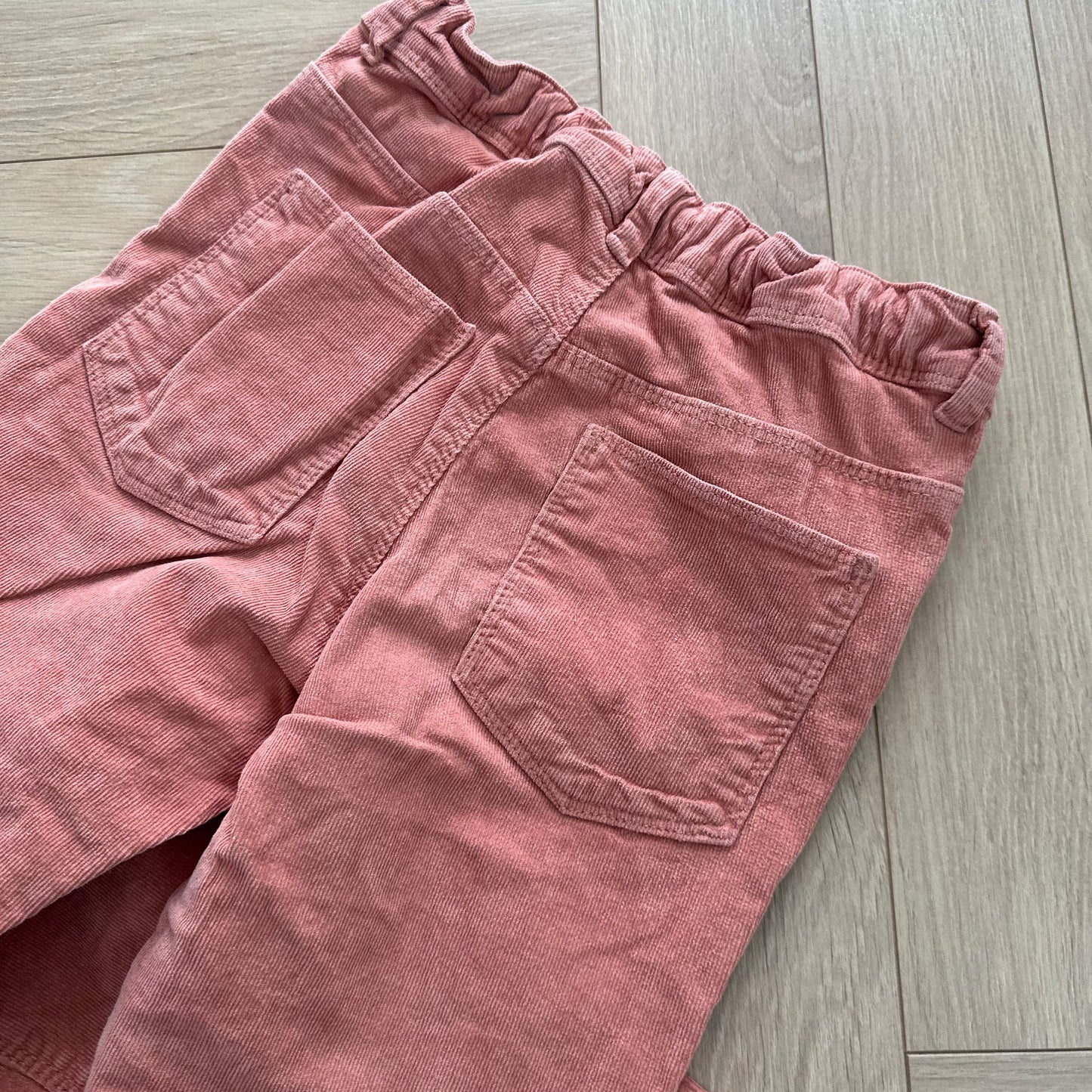 Pantalon velours Kiabi : 10 ans
