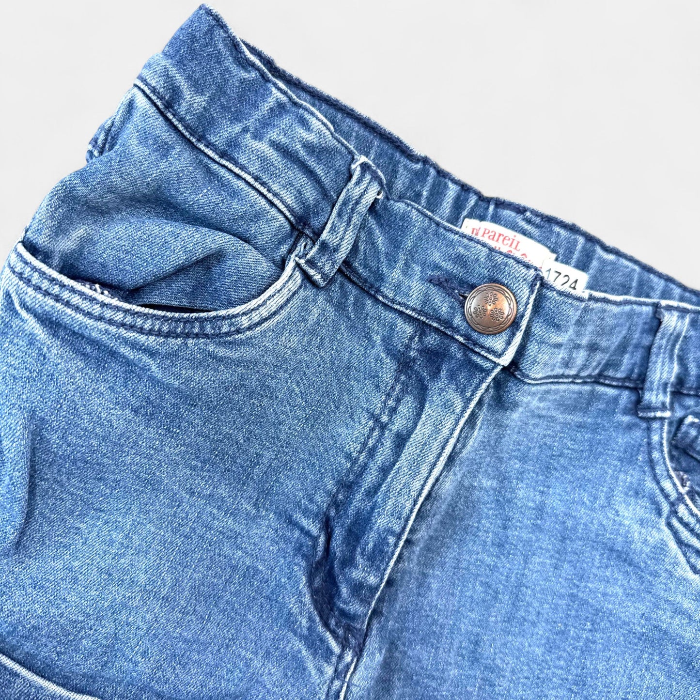 Short Du Pareil au même : 8 ans