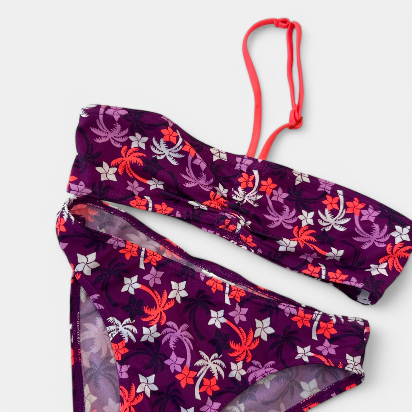 Maillot de bain : 8 ans