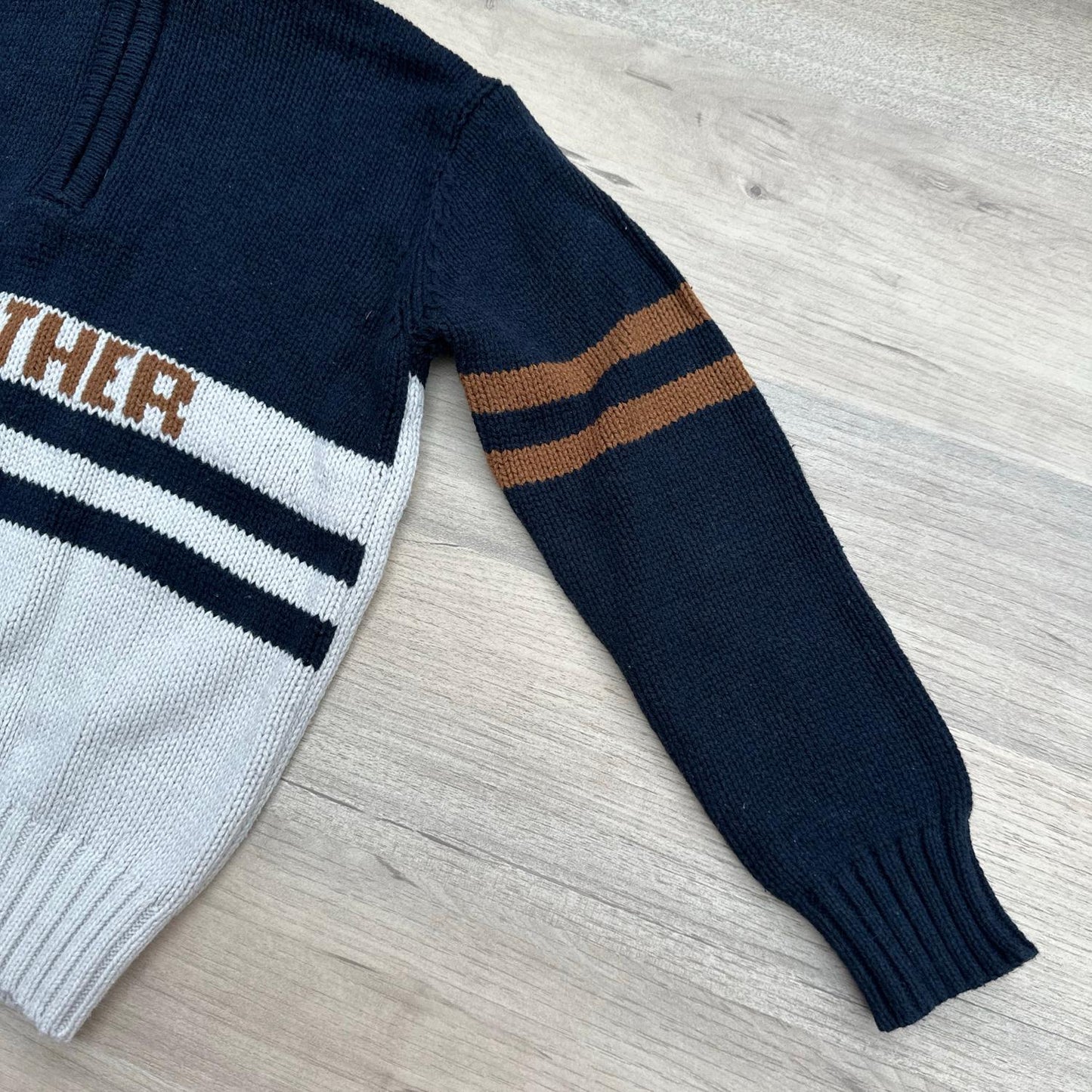 Pull Tape à l'oeil : 4 ans
