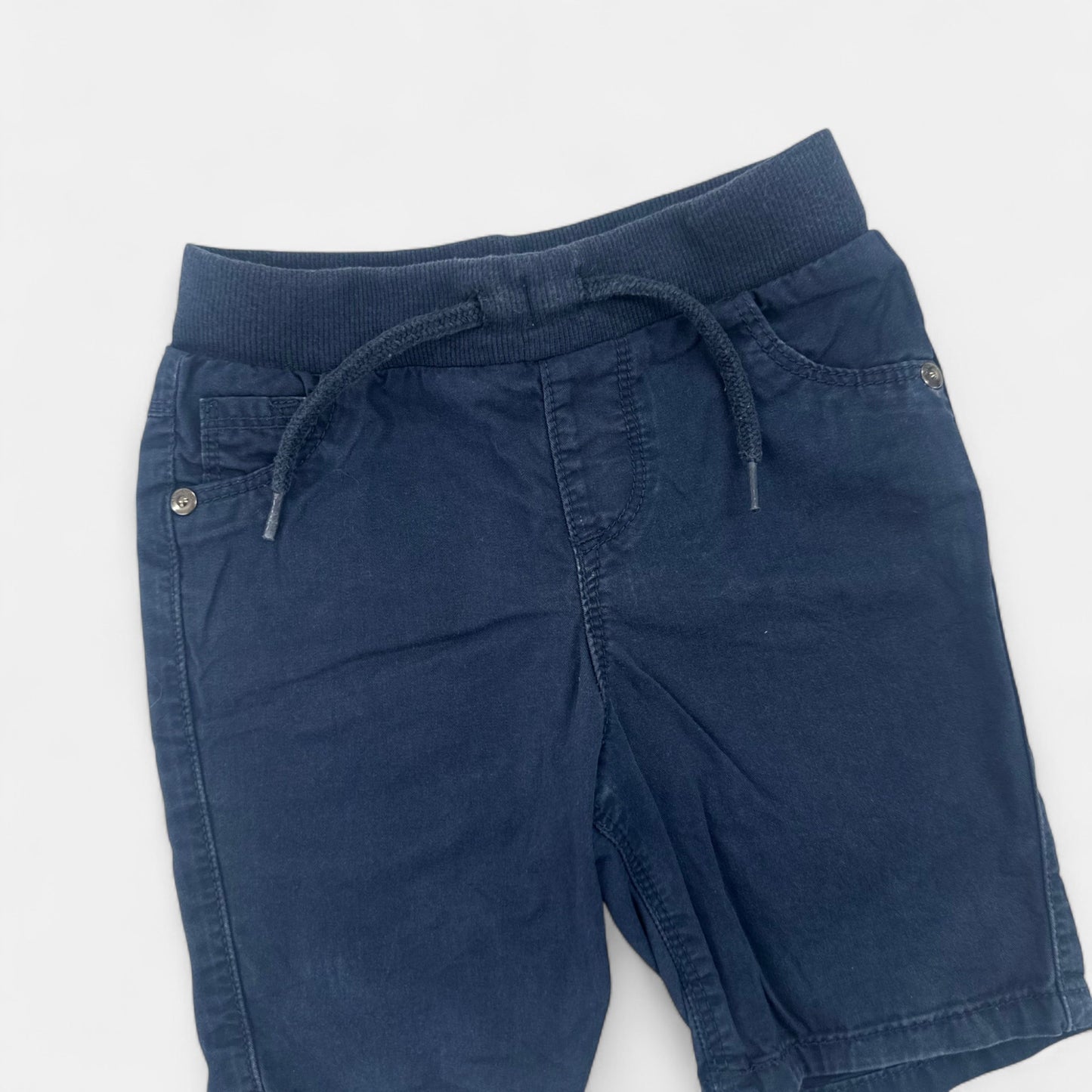 Short Tape à l'oeil : 24 mois