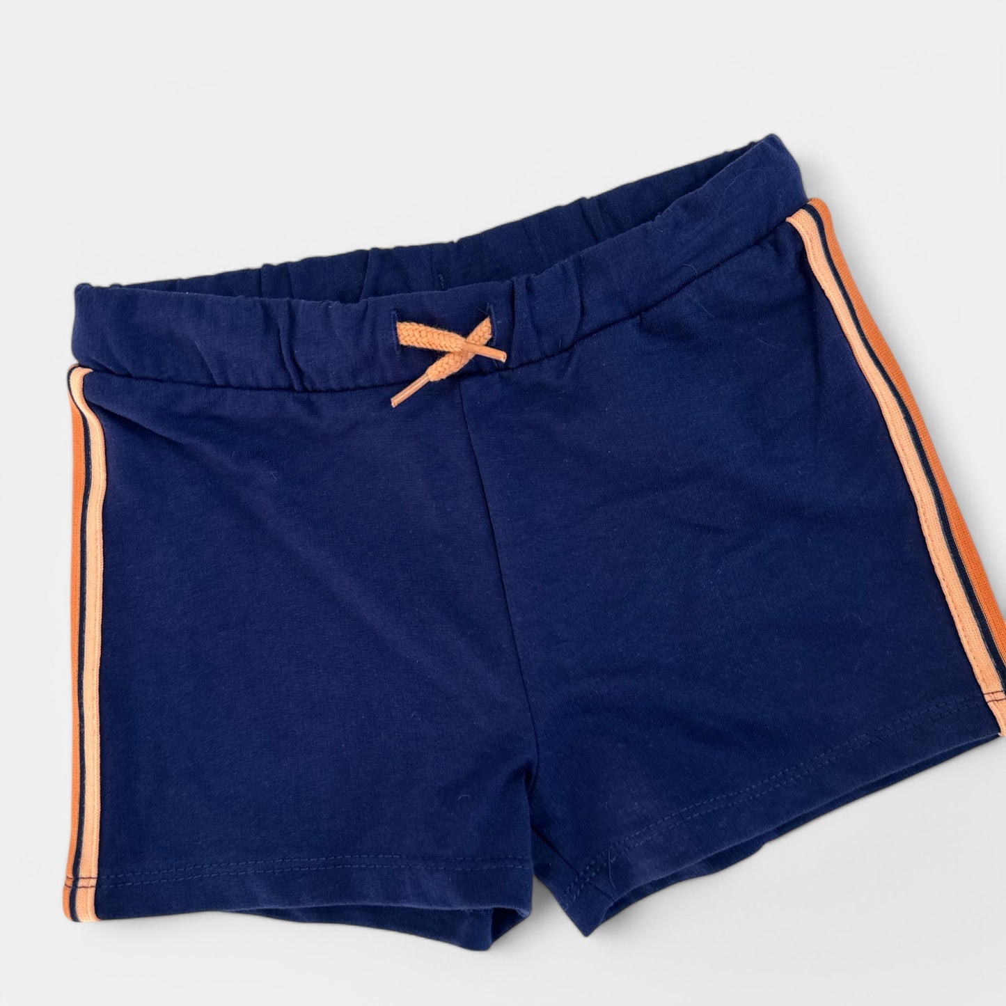 Short U Essentiel : 6 ans