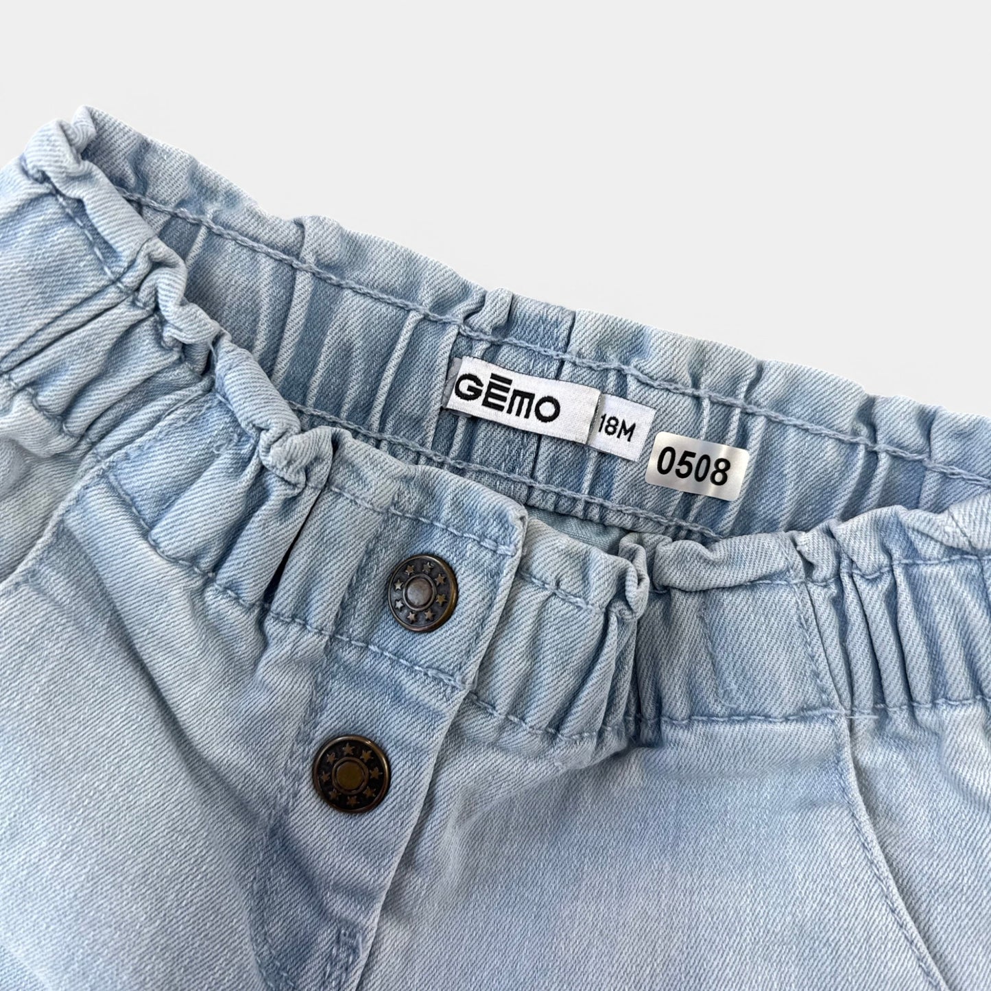 Short Gémo : 18 mois