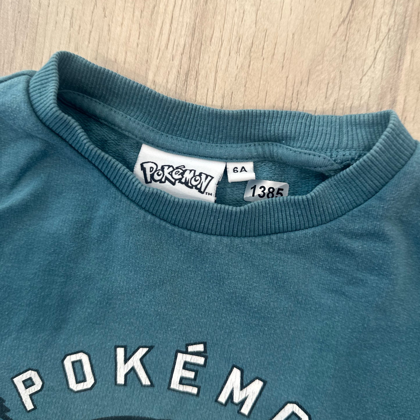 Pull Pokémon : 6 ans
