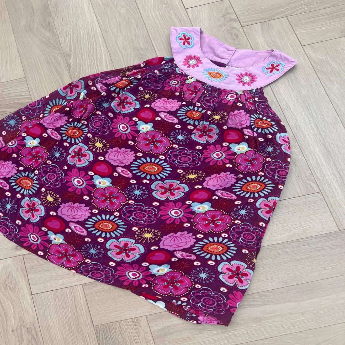 Robe U essentiel : 6 ans