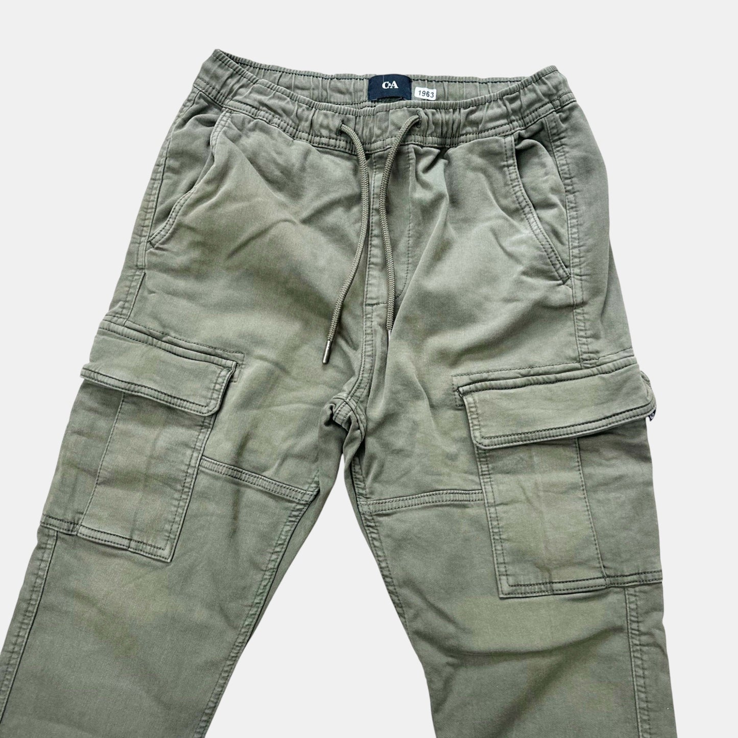 Pantalon C&A : 16 ans