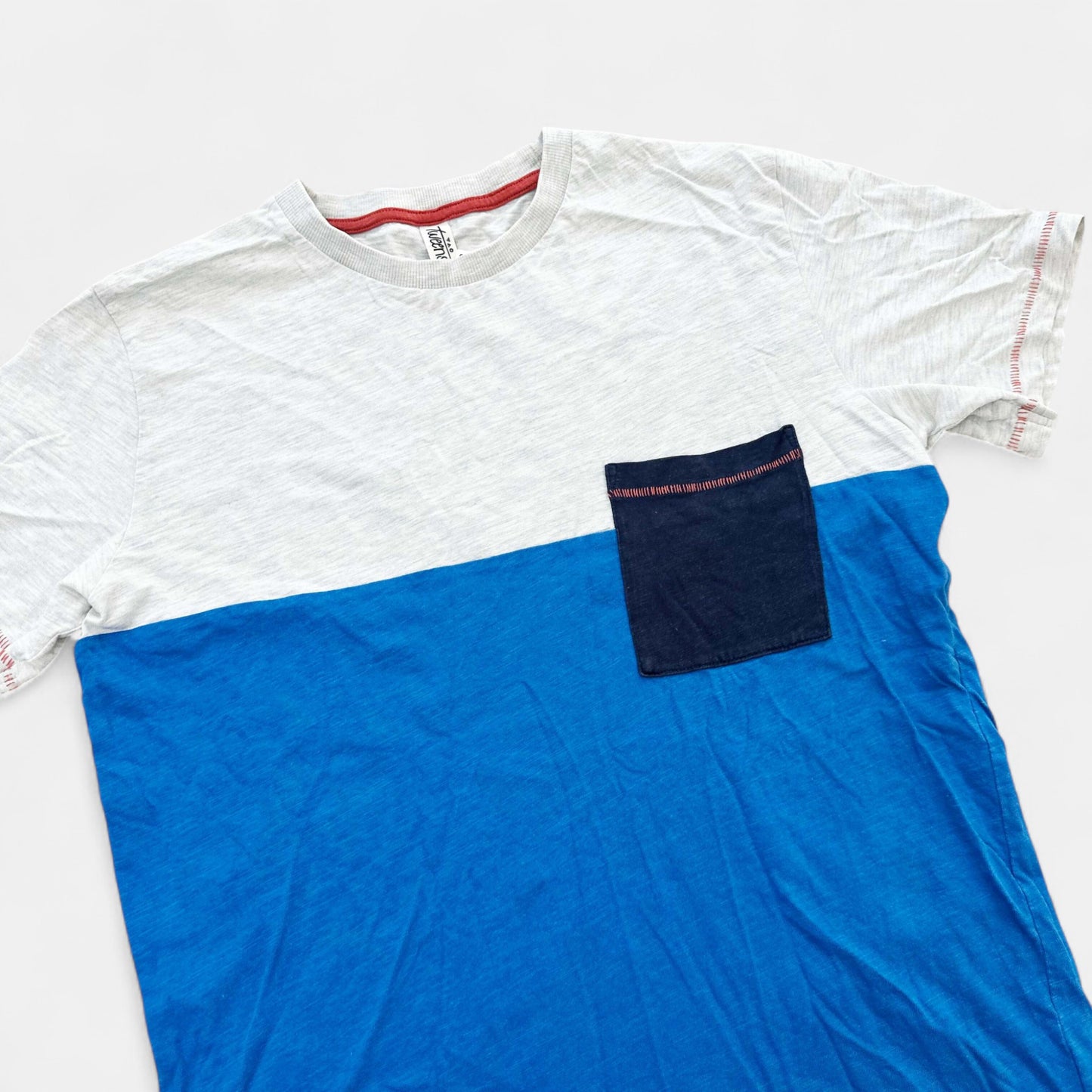 T-Shirt Tape à l'oeil : 16 ans