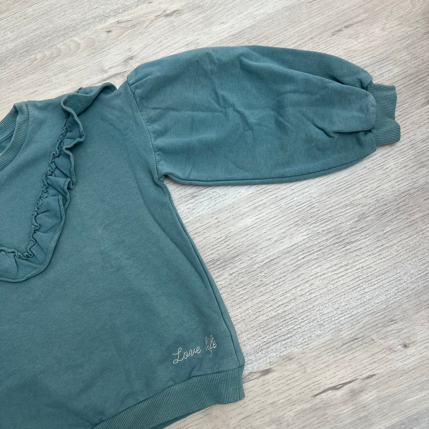 Pull Tape à l'oeil : 8 ans