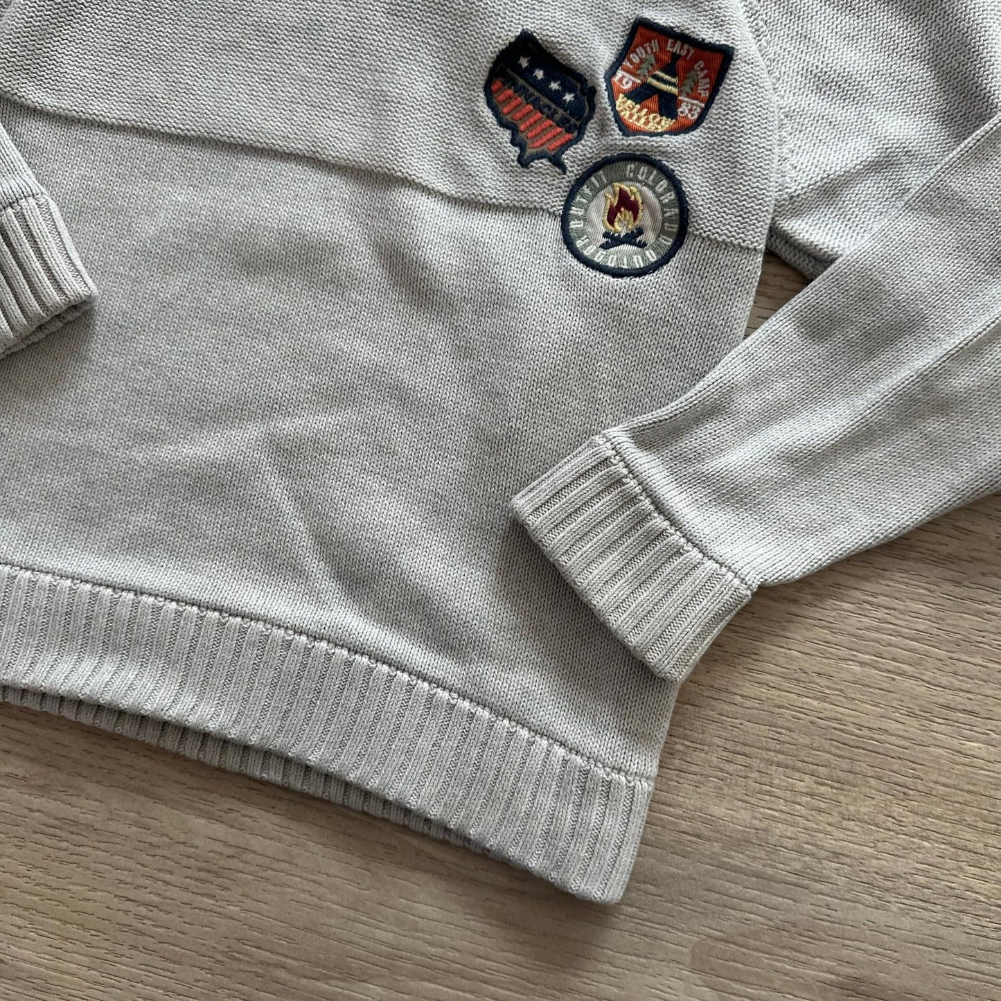 Pull Tape à l'oeil : 4 ans