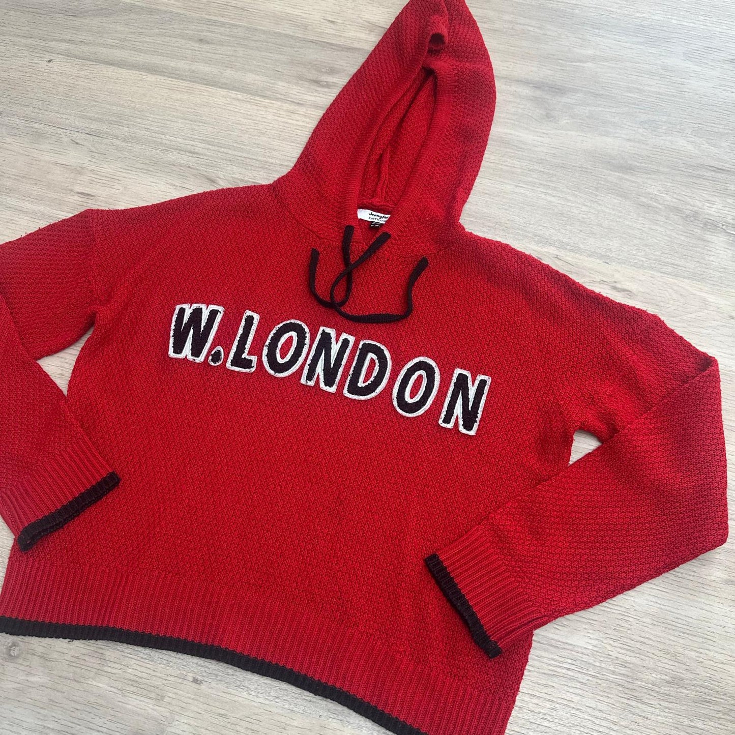 Pull Jennyfer : 14 ans