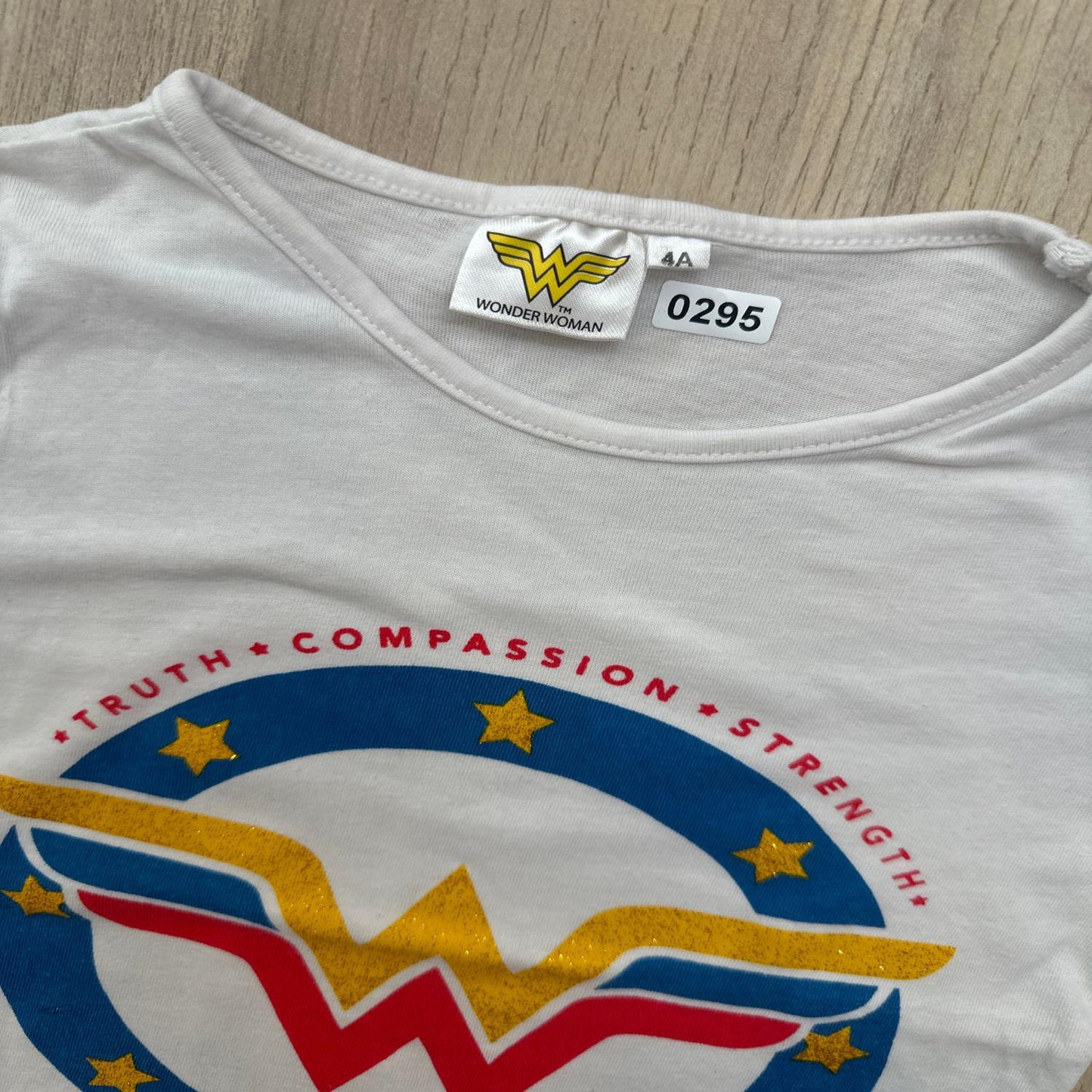 T-shirt Wonder woman : 4 ans