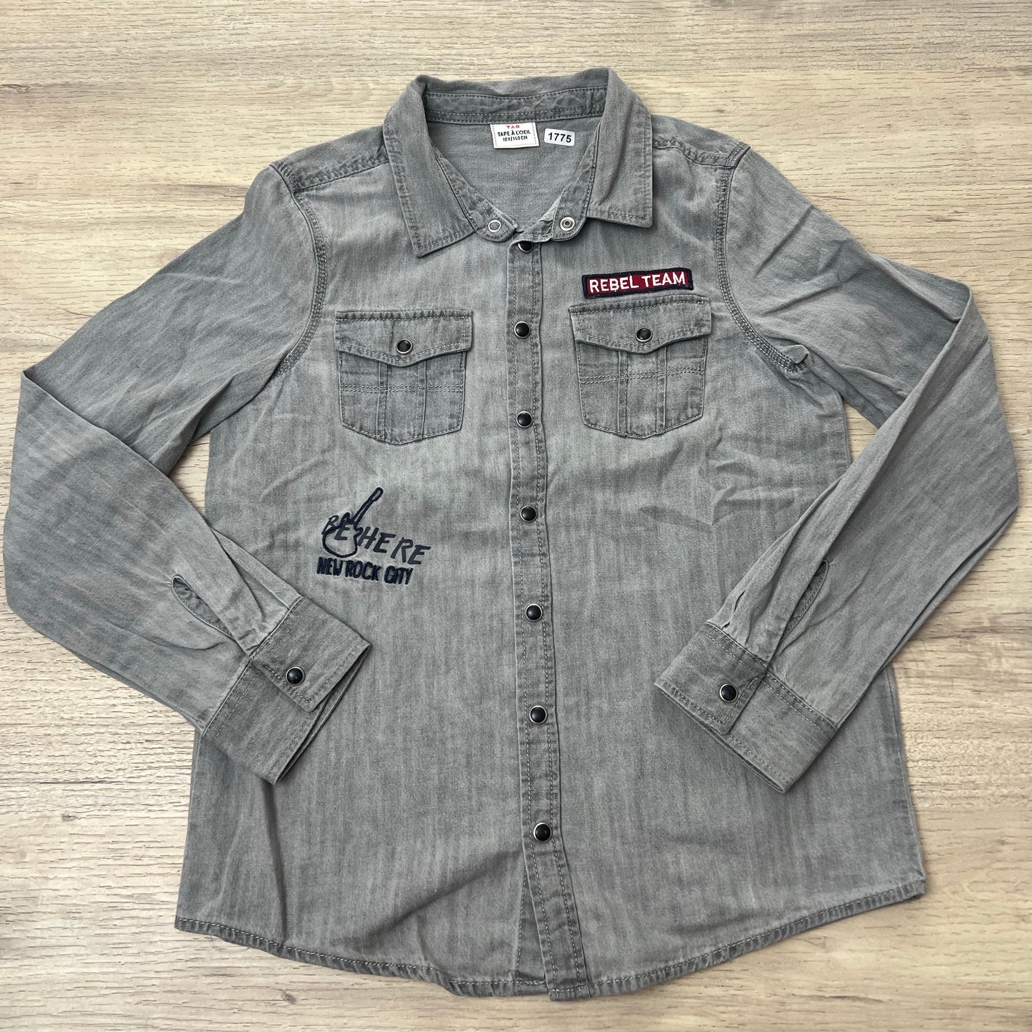 Chemise Tape à l'oeil : 10 ans