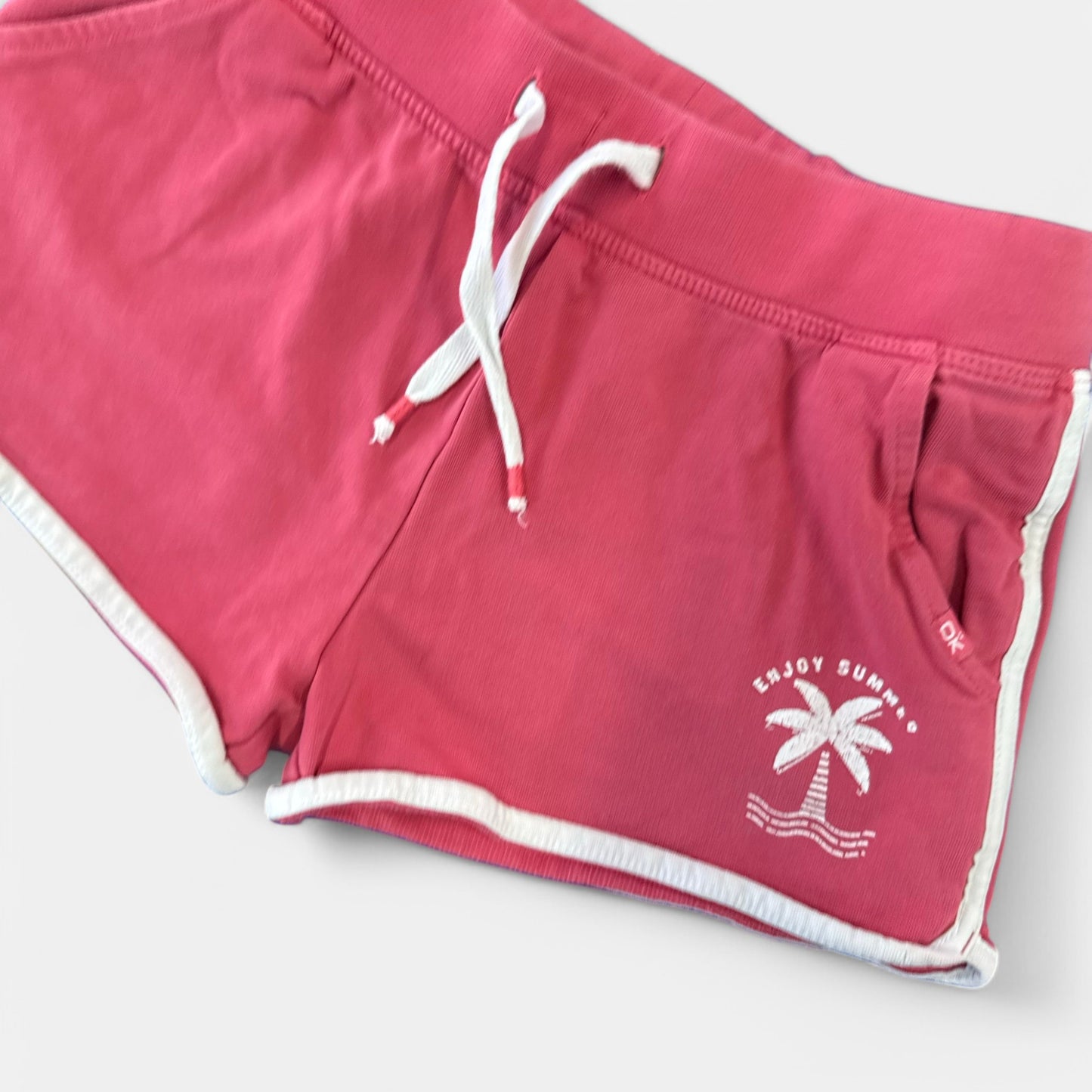 Short Okaïdi : 7 ans