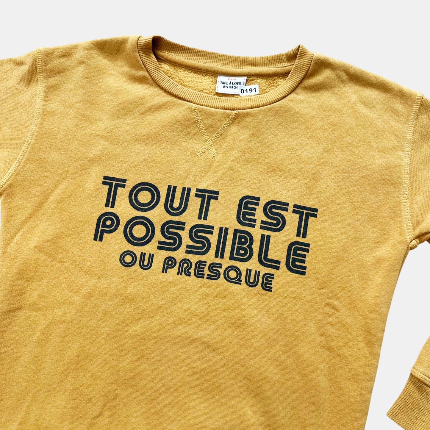 Pull Tape à l'oeil : 8 ans