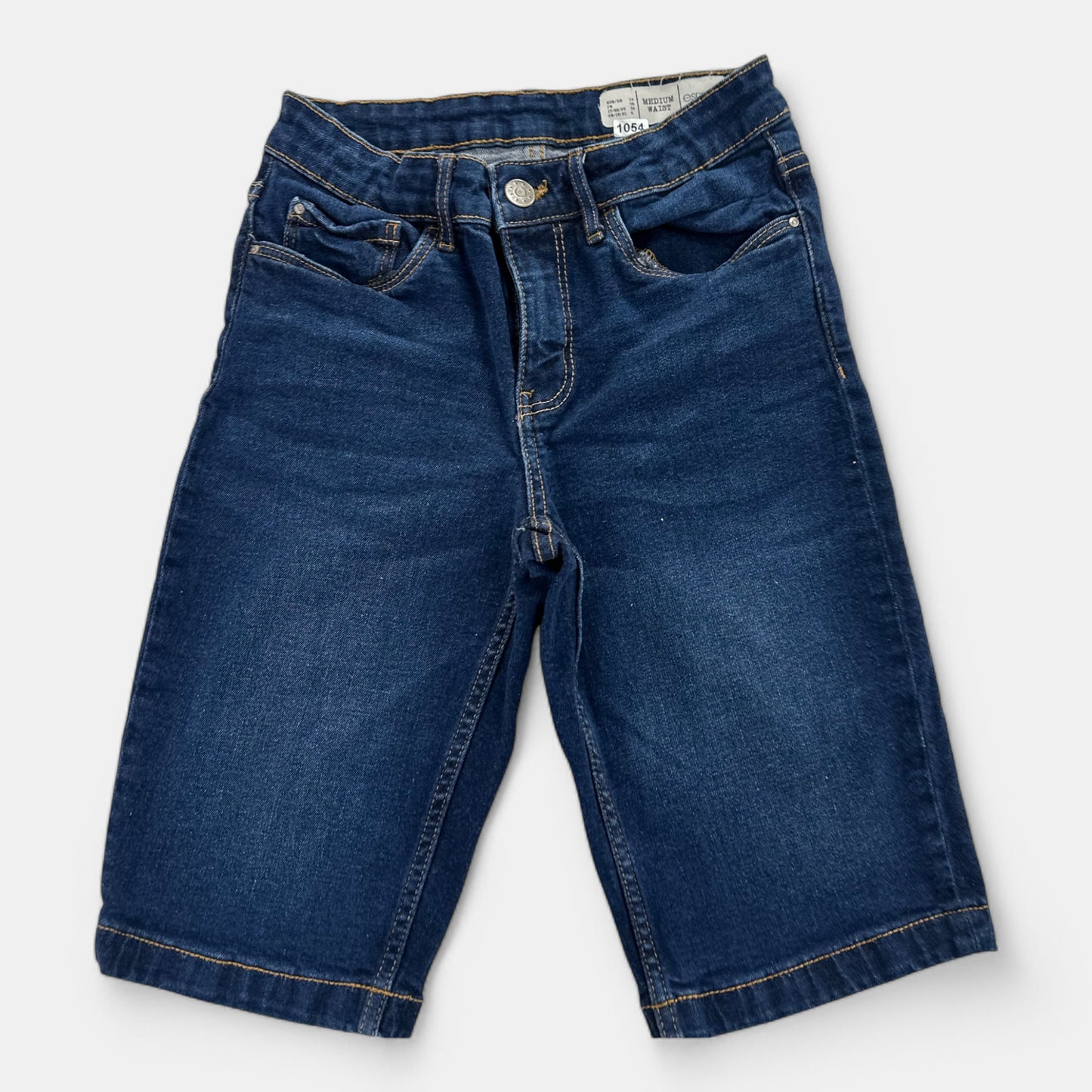 Short Esmara : 10 ans