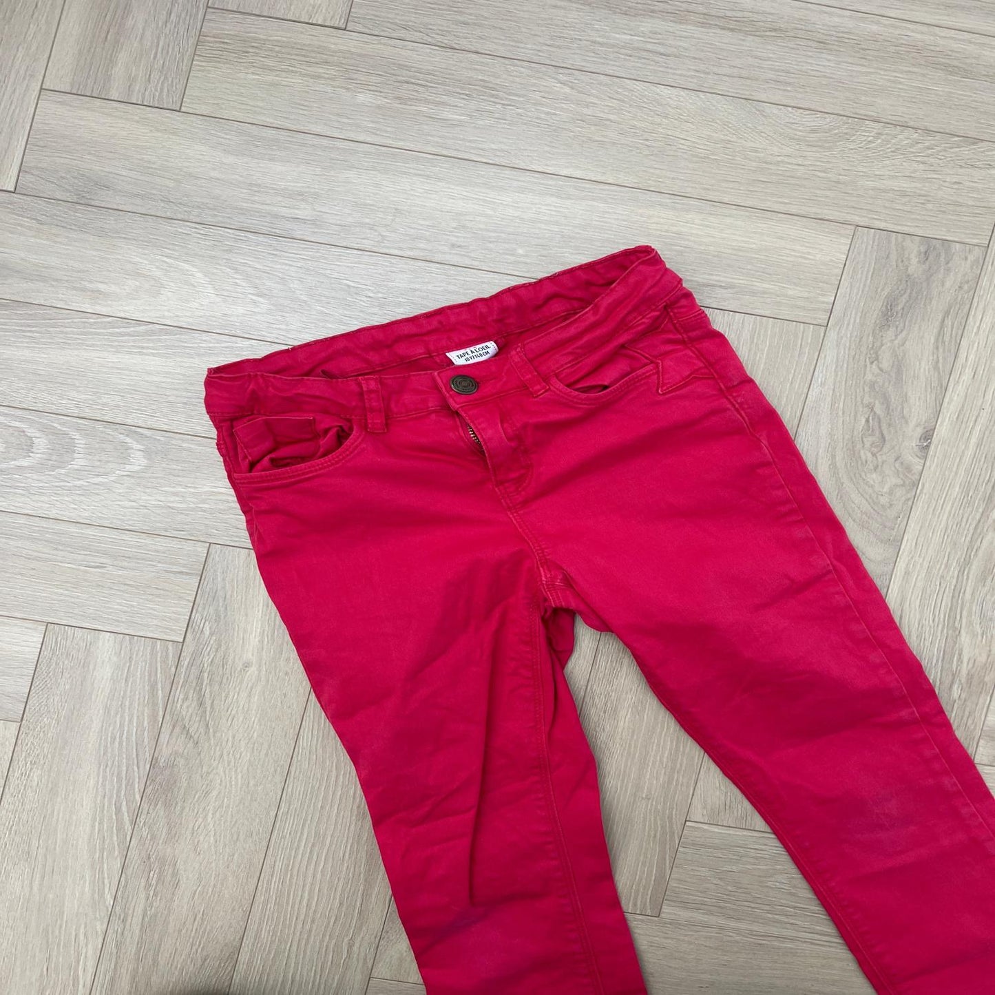 Pantalon Tape à l’œil : 10 ans