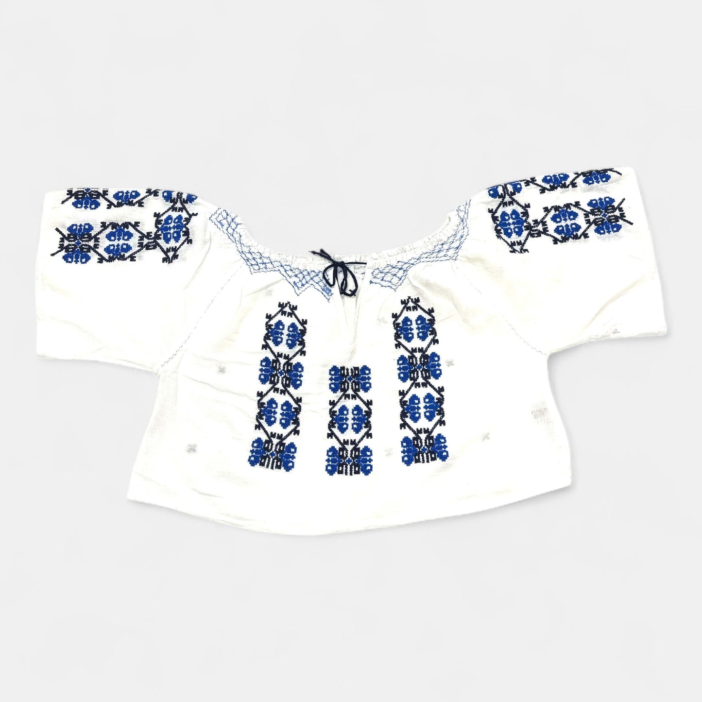 T-Shirt broderie court : 16 ans