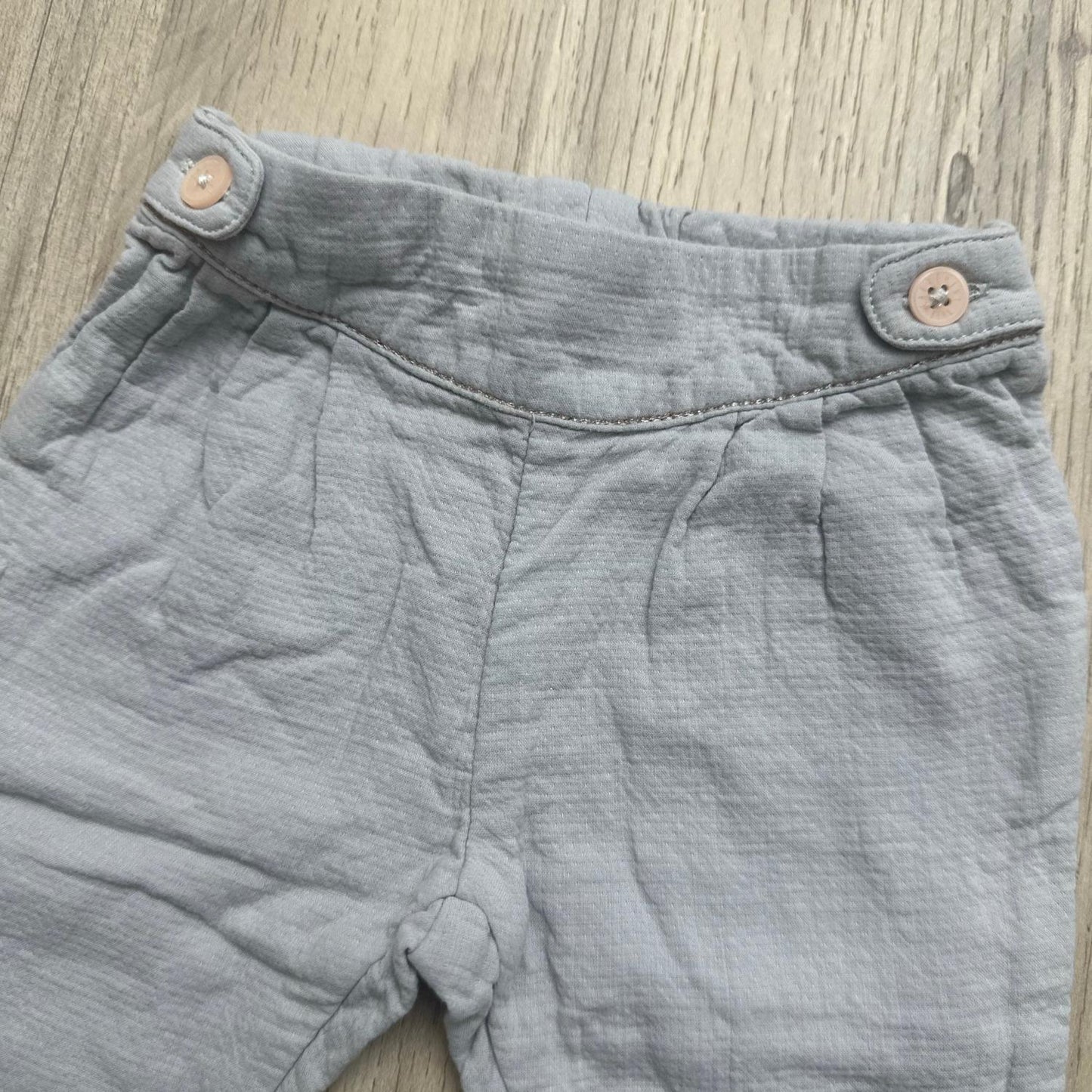 Pantalon carrément beau : 6 mois