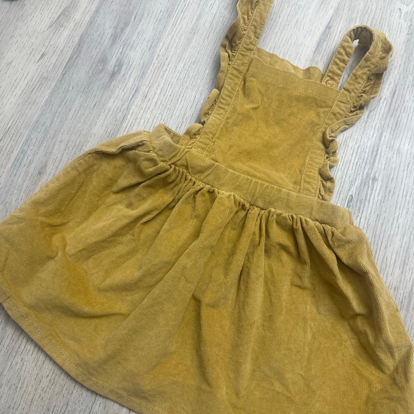 Robe velours Kiabi : 5 ans
