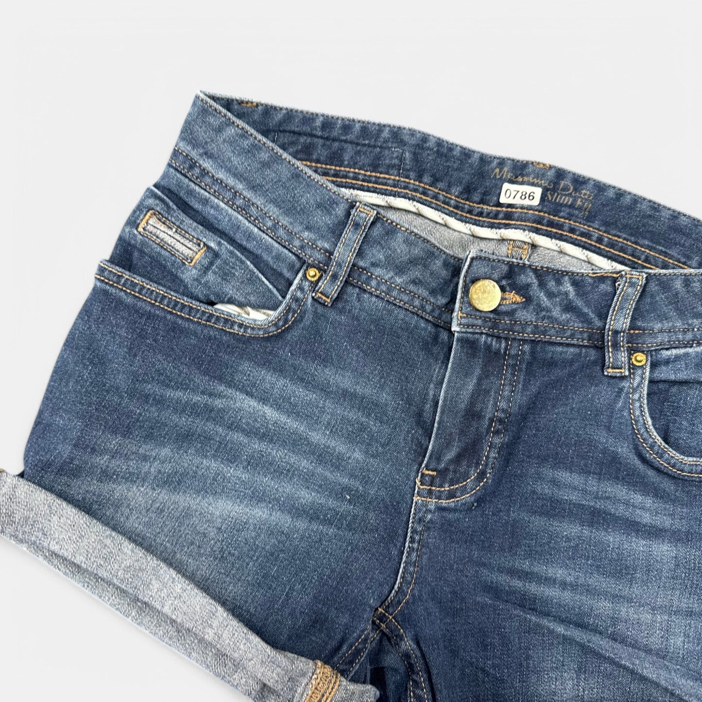 Short Massimo Dutti : 16 ans