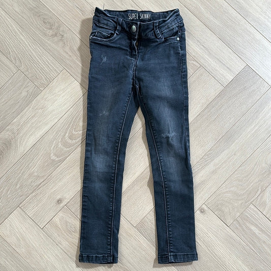 Jean Skinny, Tao : 5 ans