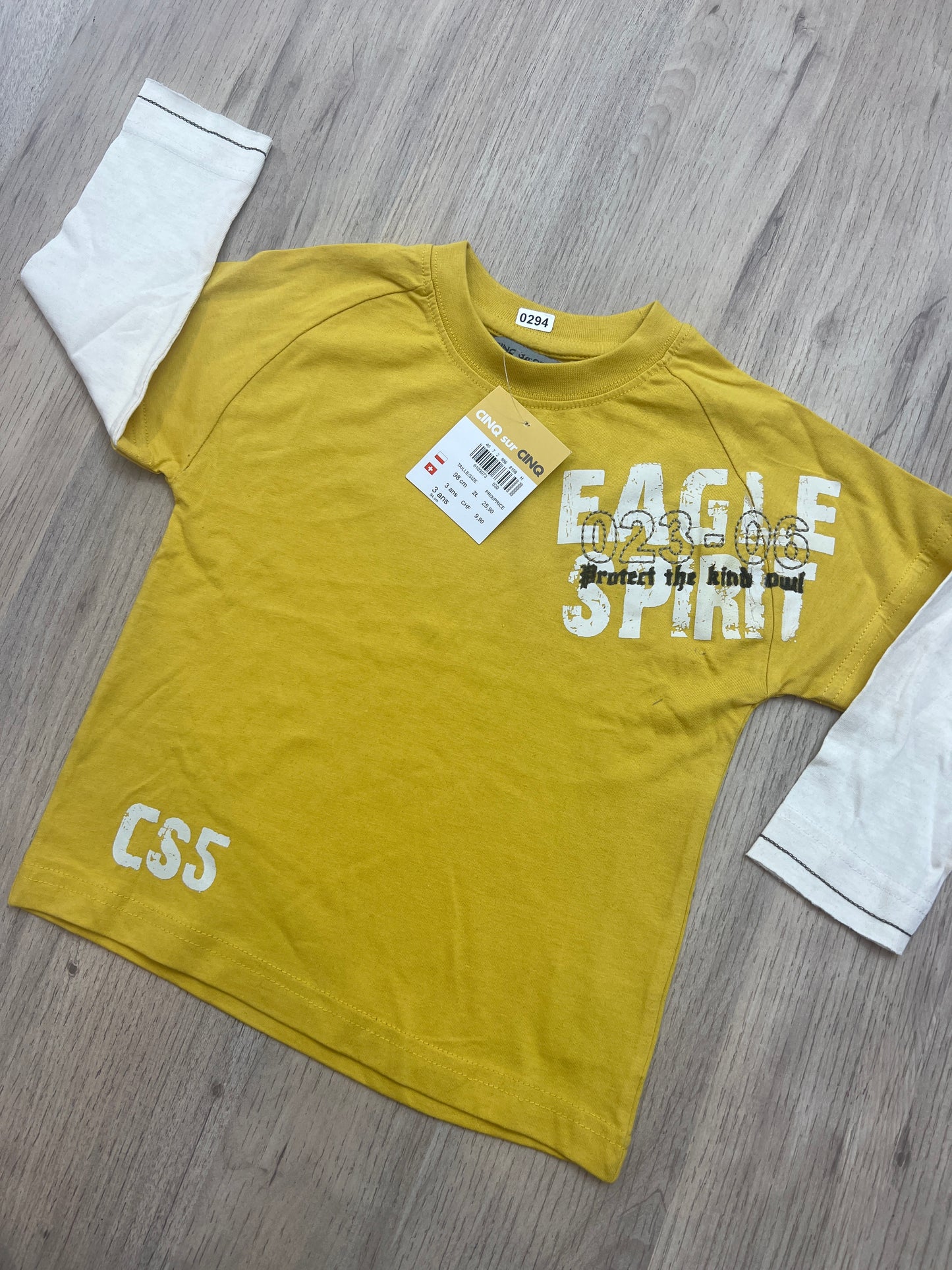 T-shirt 5 sur 5 : 3 ans