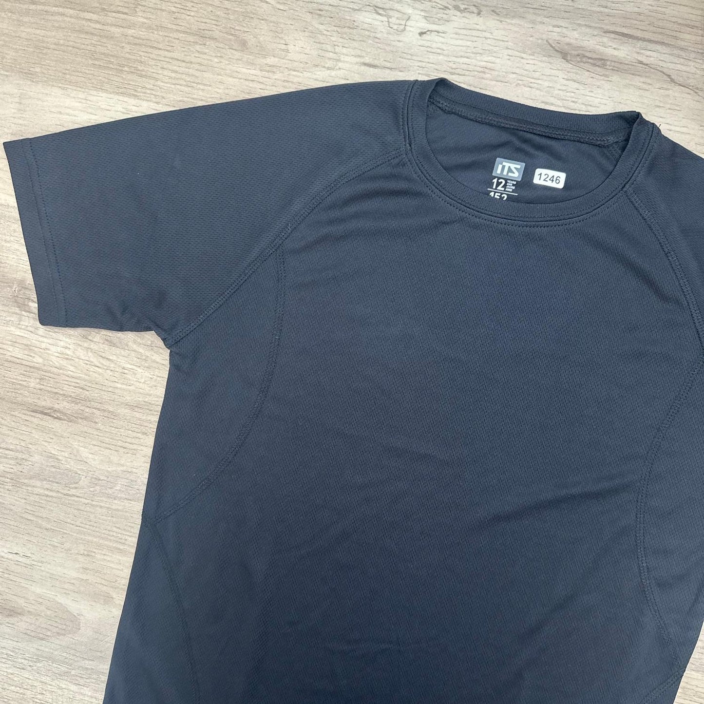 T-Shirt its : 12 ans