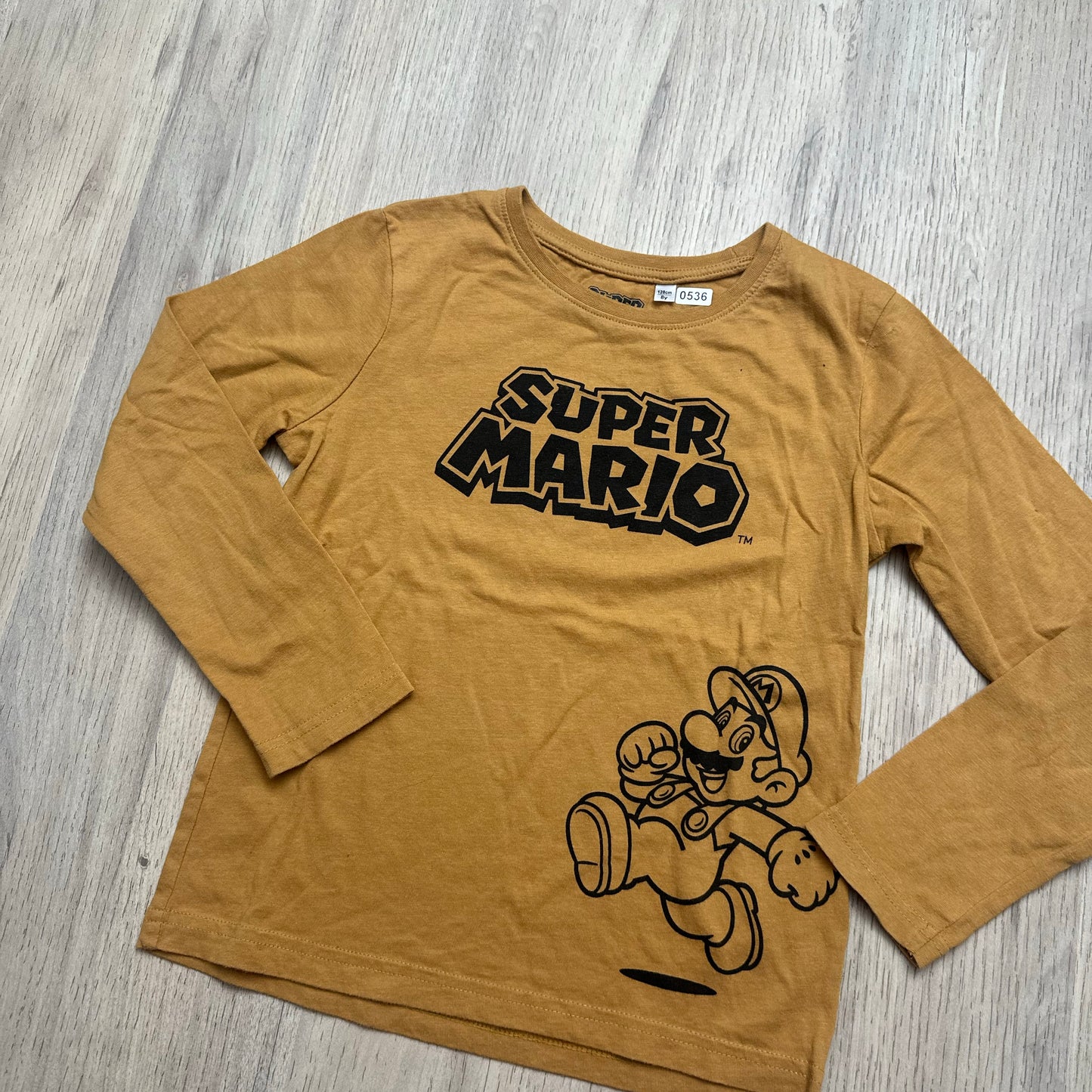 T-Shirt super mario : 8 ans