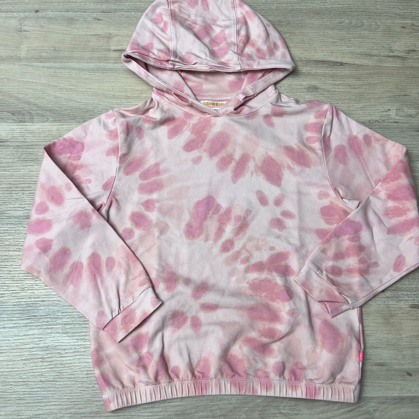 Sweat capuche Someone : 10 ans