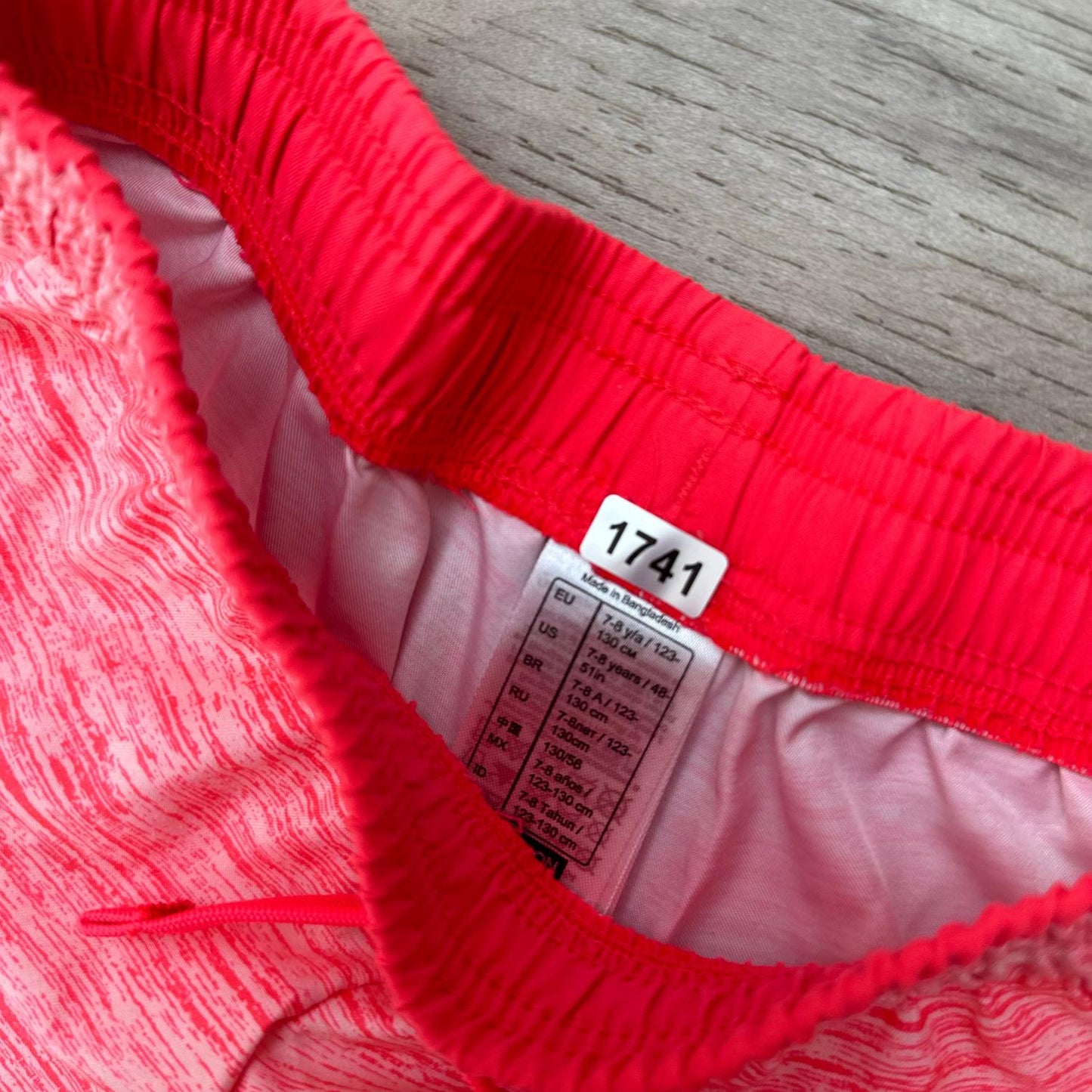 Short Décathlon : 7 ans