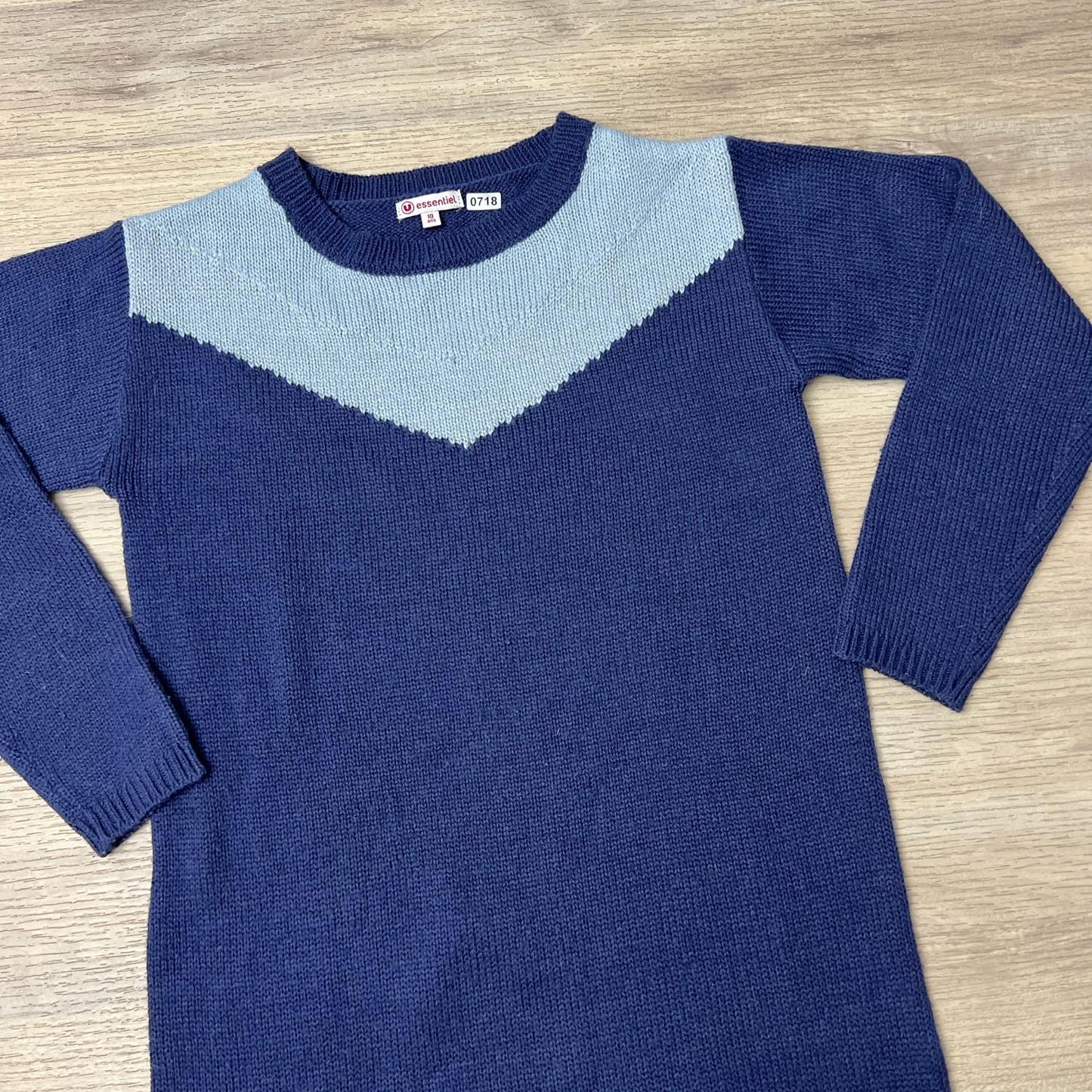 Robe Pull U Essentiel : 10 ans
