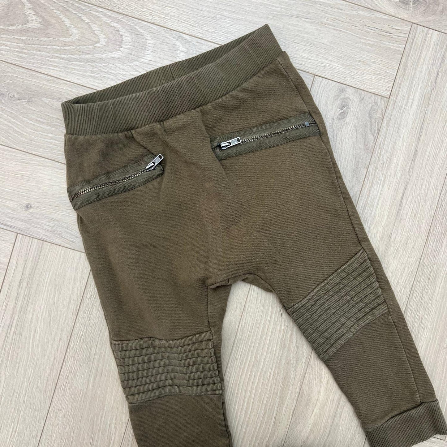 Pantalon Zara : 36 mois