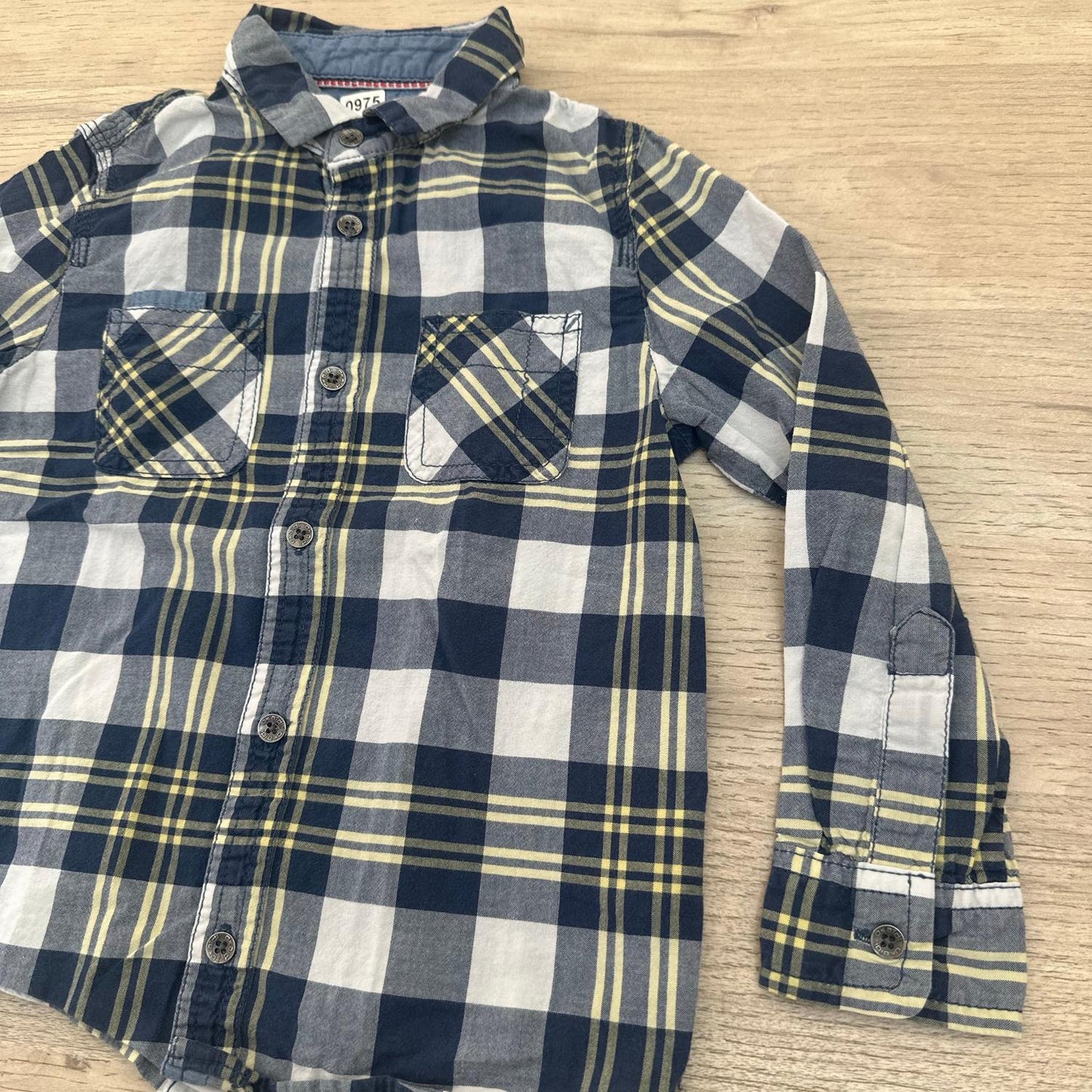 Chemise Okaïdi : 4 ans