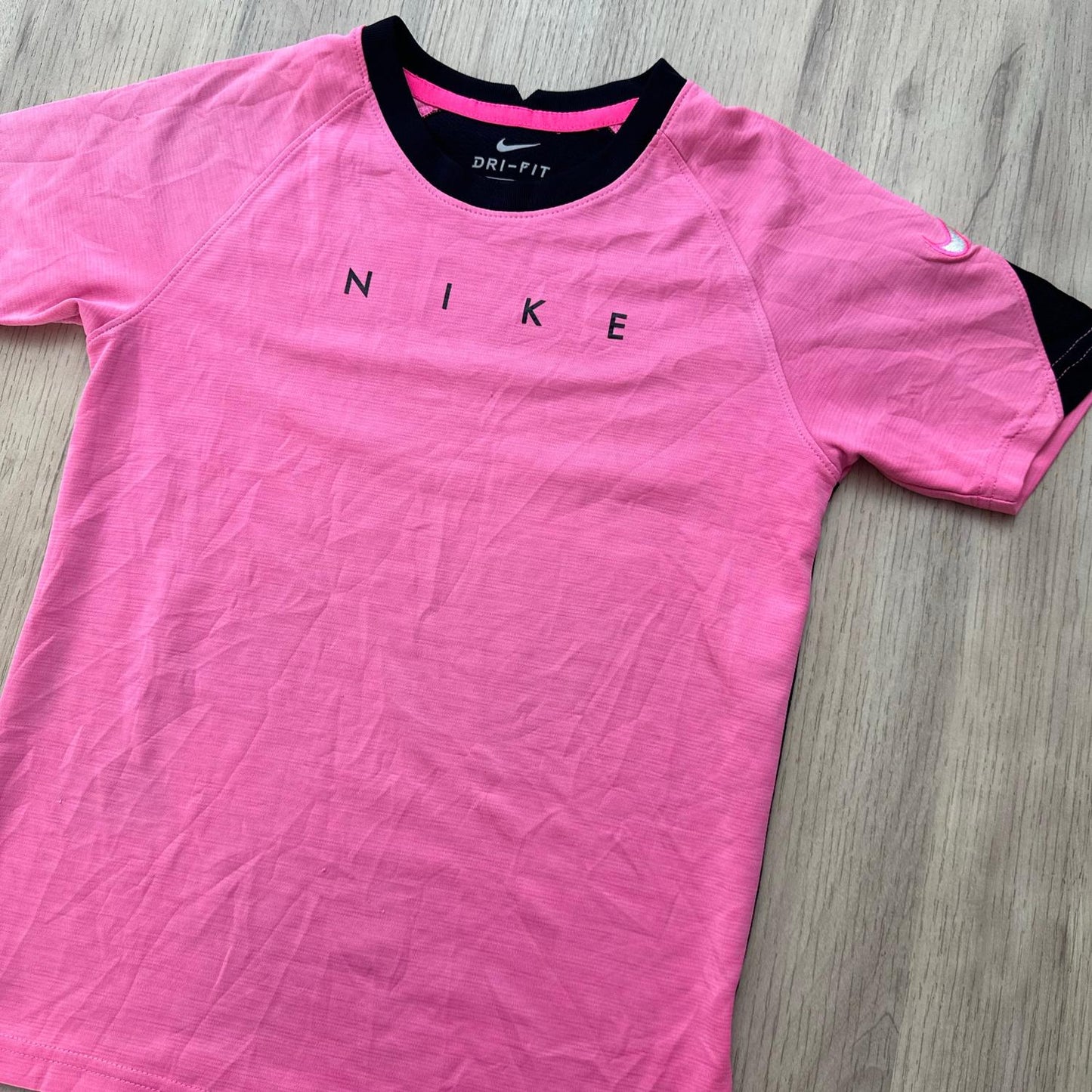 Tenue de sport Nike : 10 ans