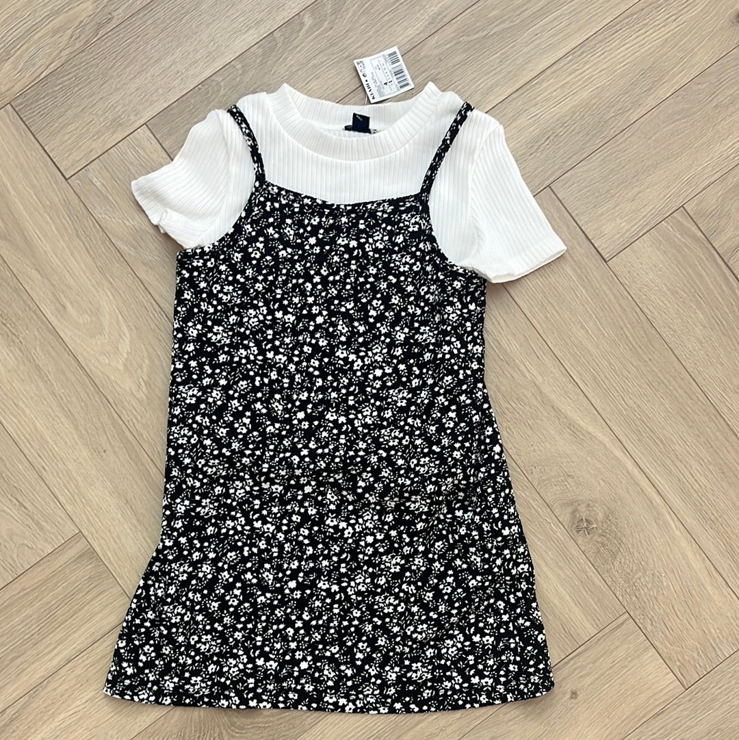 Robe neuve, Kiabi : 4 ans