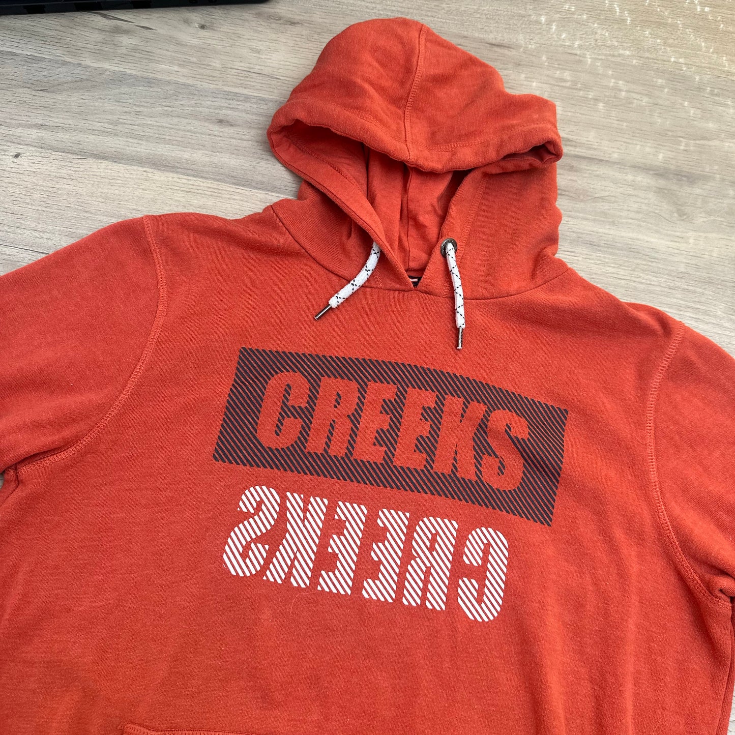 Pull Creeks en L : 16 ans