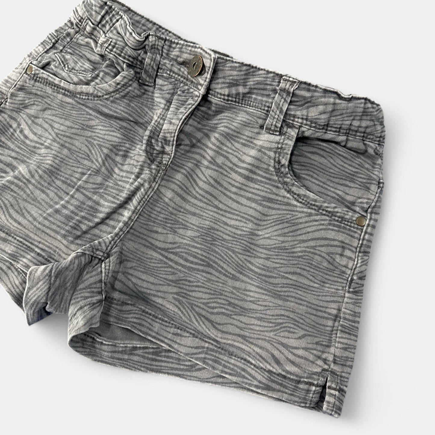 Short Bilook : 12 ans