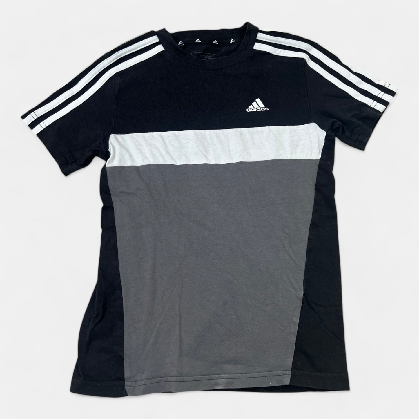 T-Shirt Adidas : 10 ans