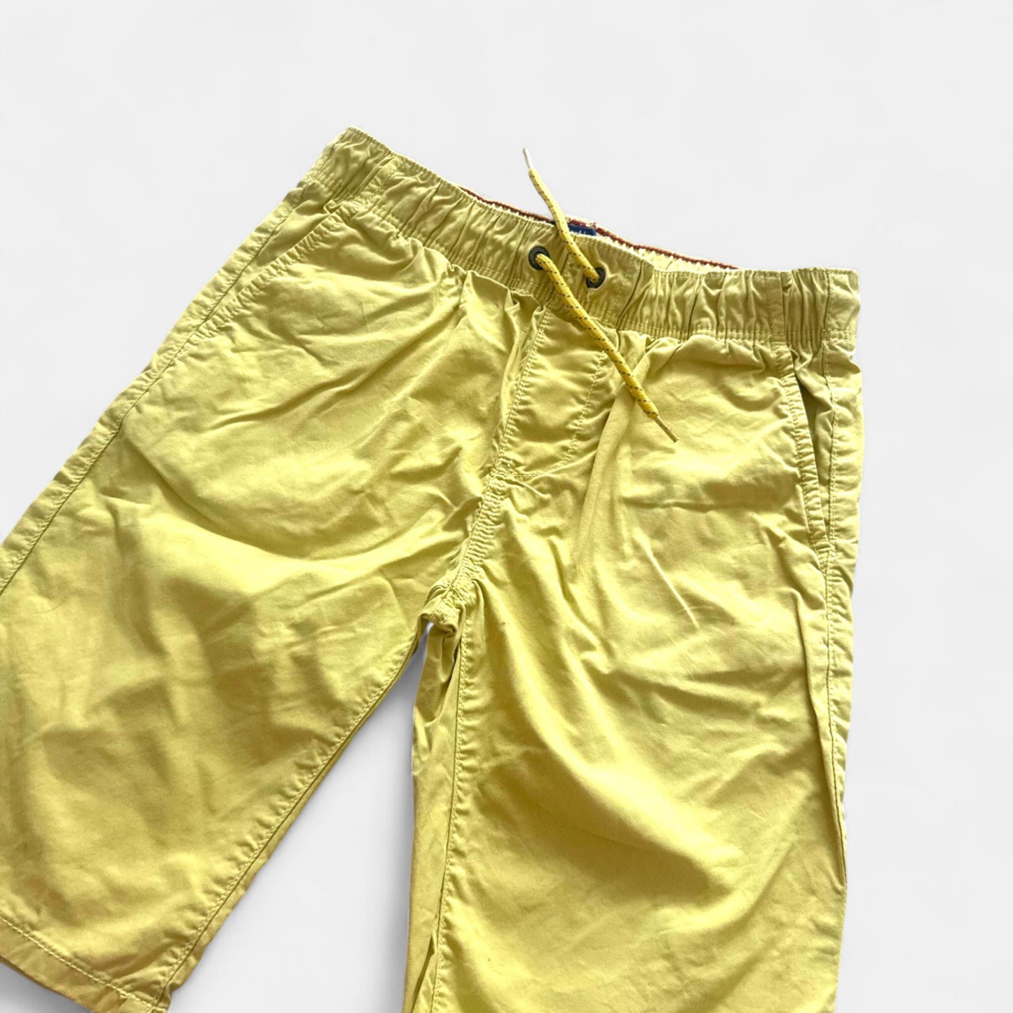 Short Okaïdi : 9 ans