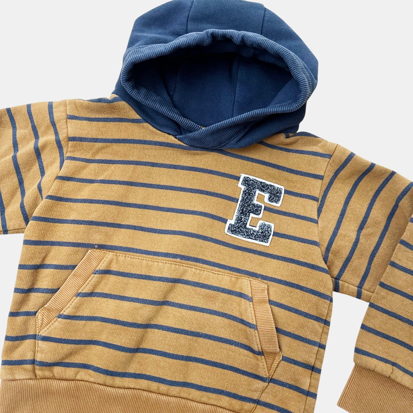 Pull Tape à l'oeil : 6 ans