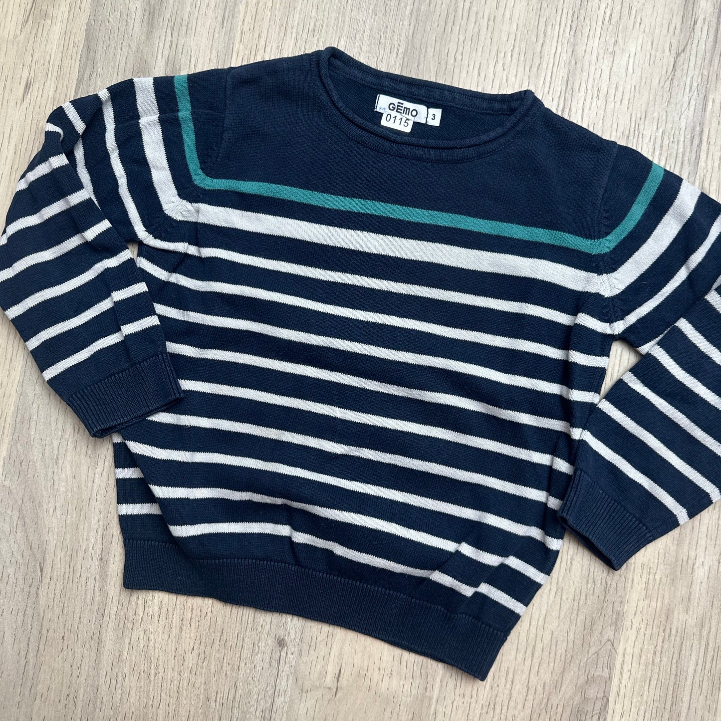 Pull Gémo : 3 ans